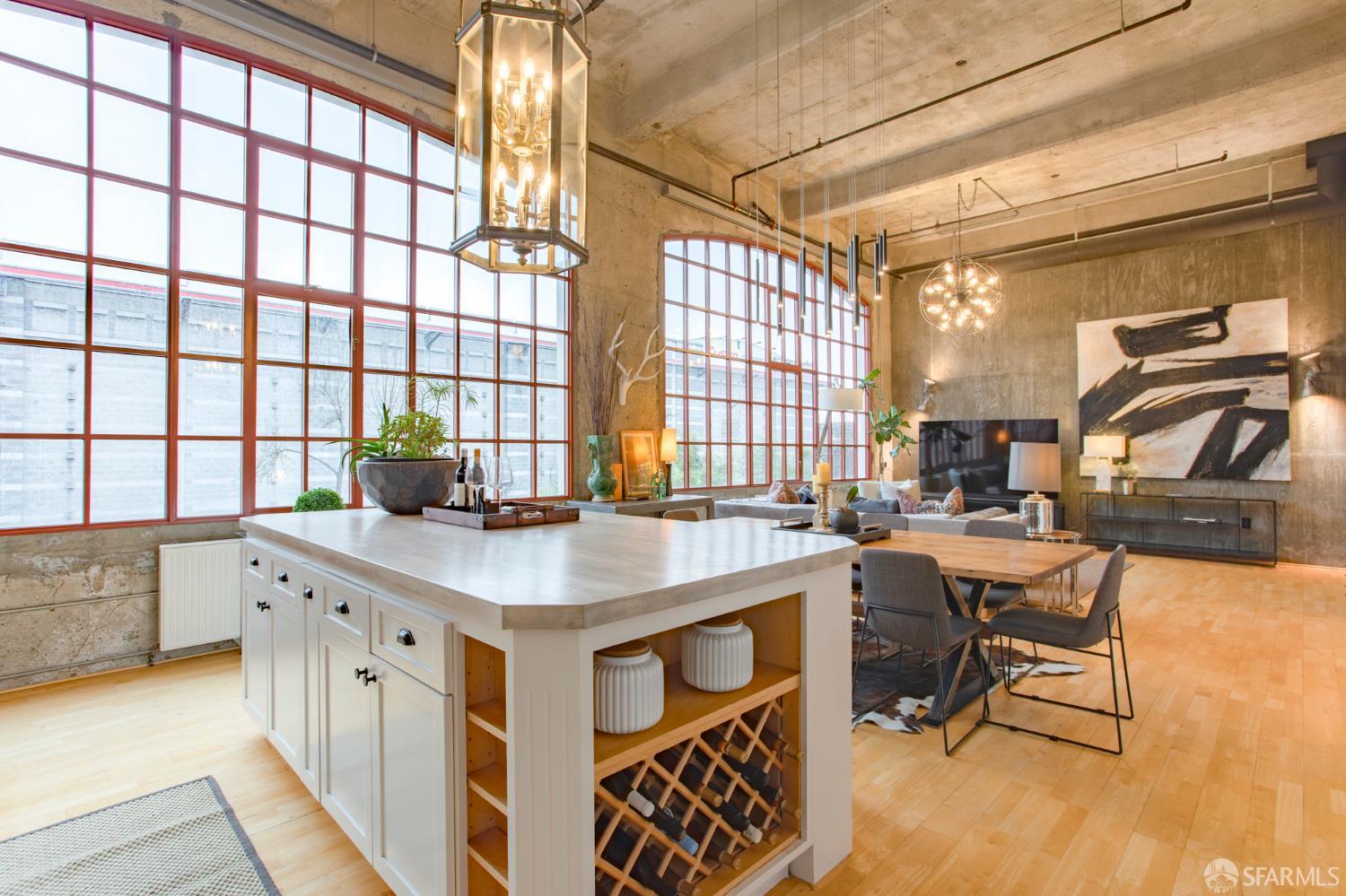 465 10th Street # 206