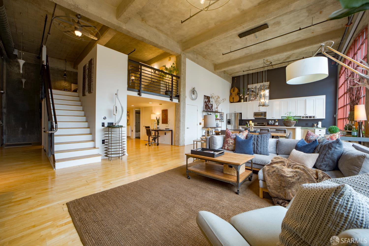 465 10th Street # 206