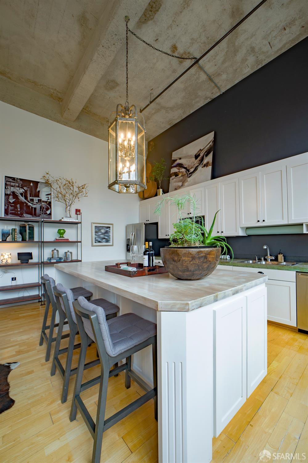 465 10th Street # 206