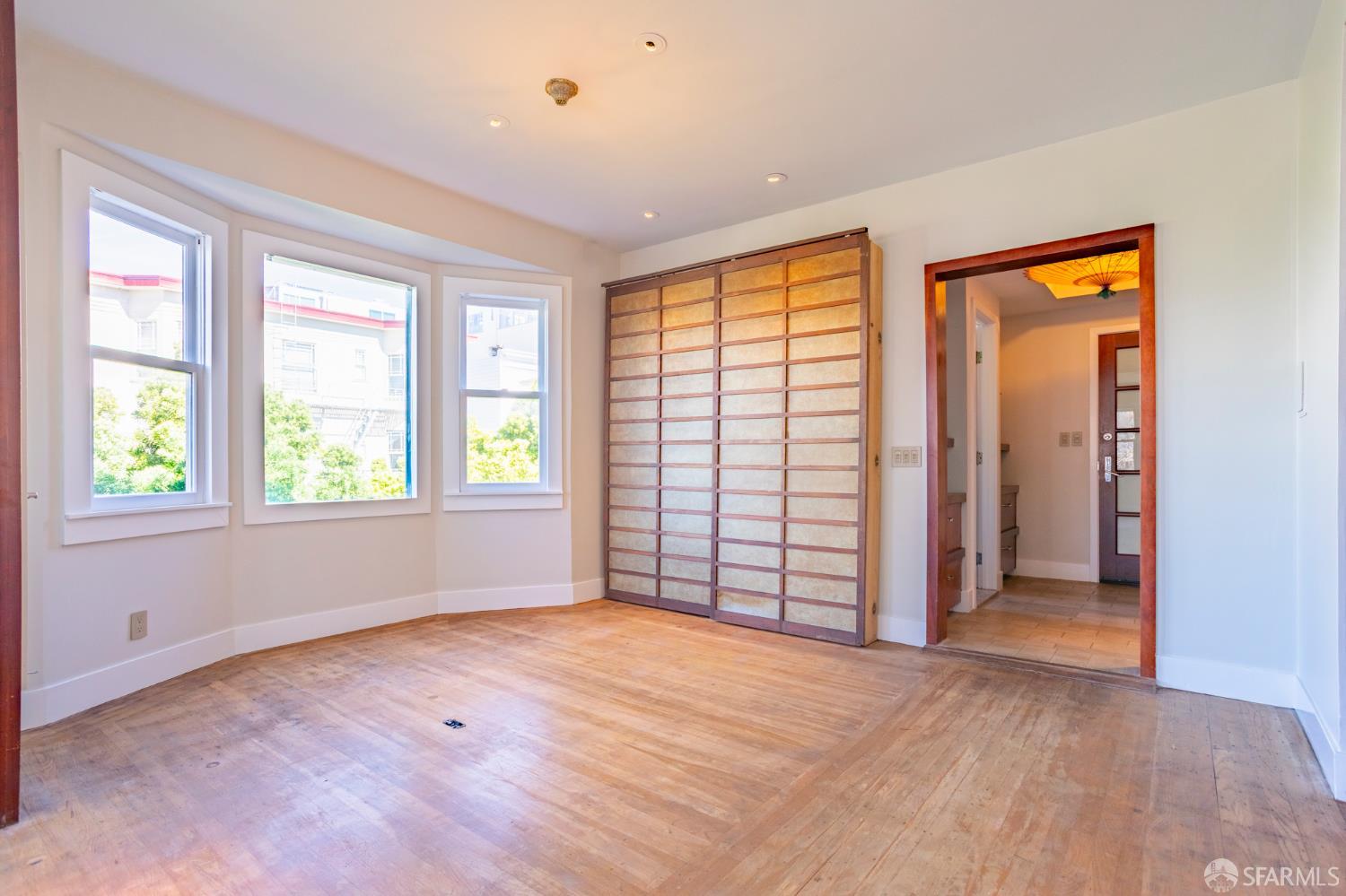 495 Greenwich Street # 5