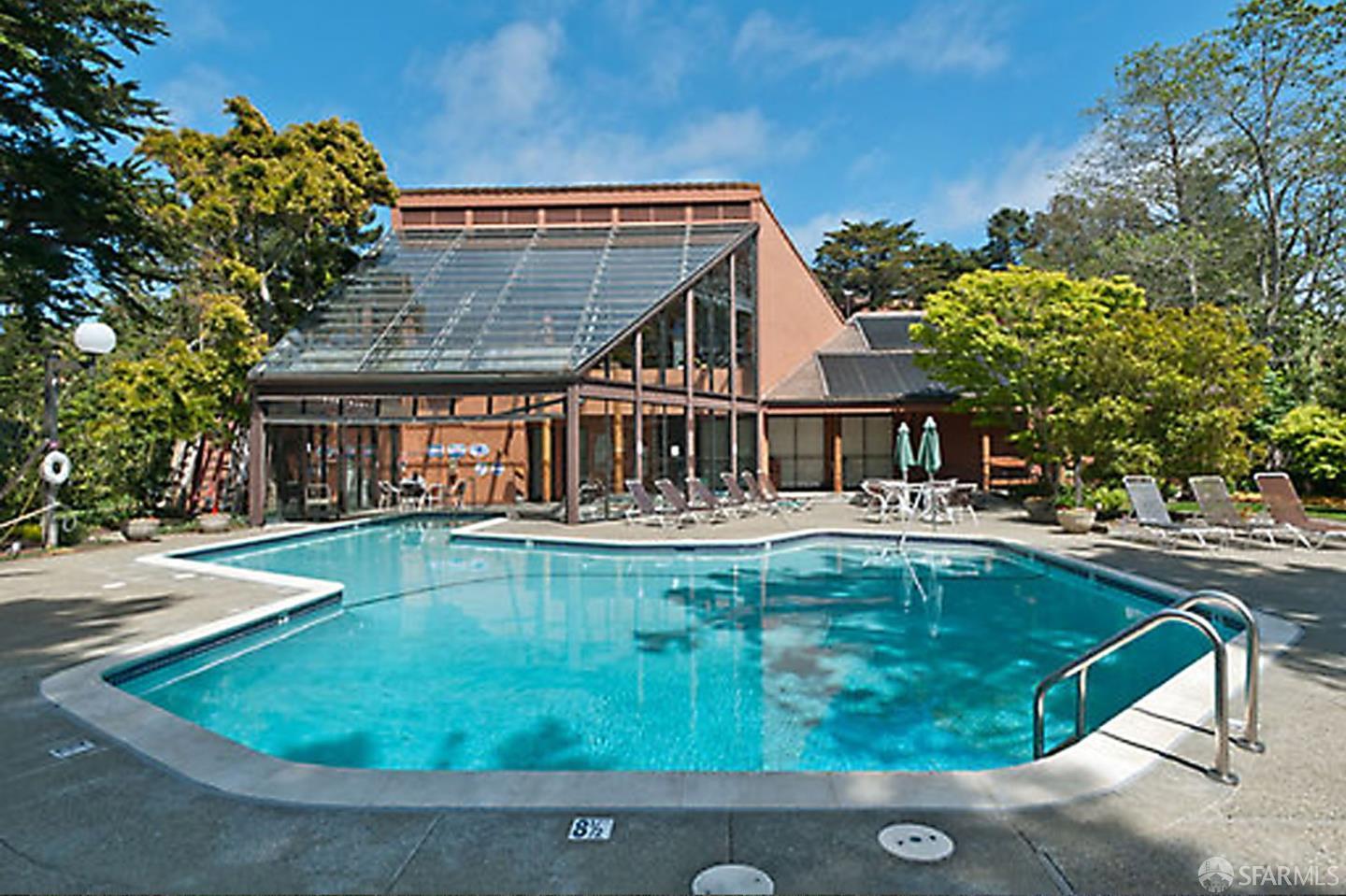 150 S Lake Merced Hills
