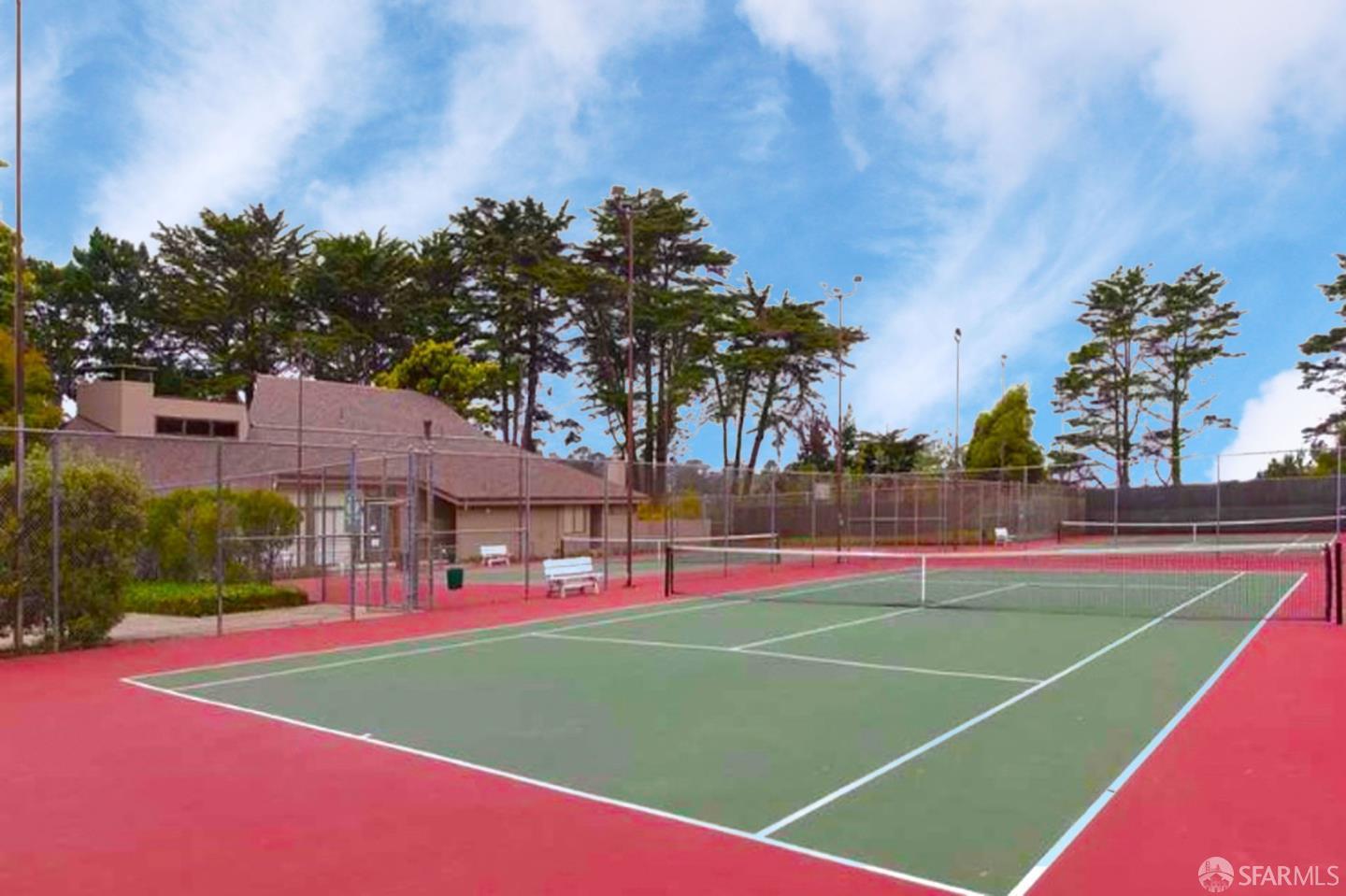 150 S Lake Merced Hills