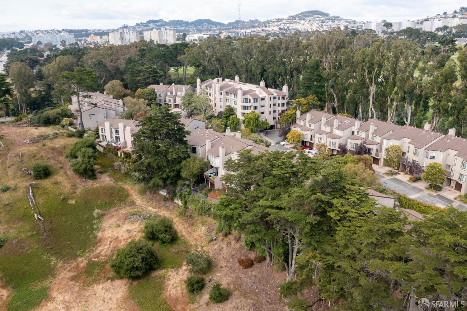 150 S Lake Merced Hills