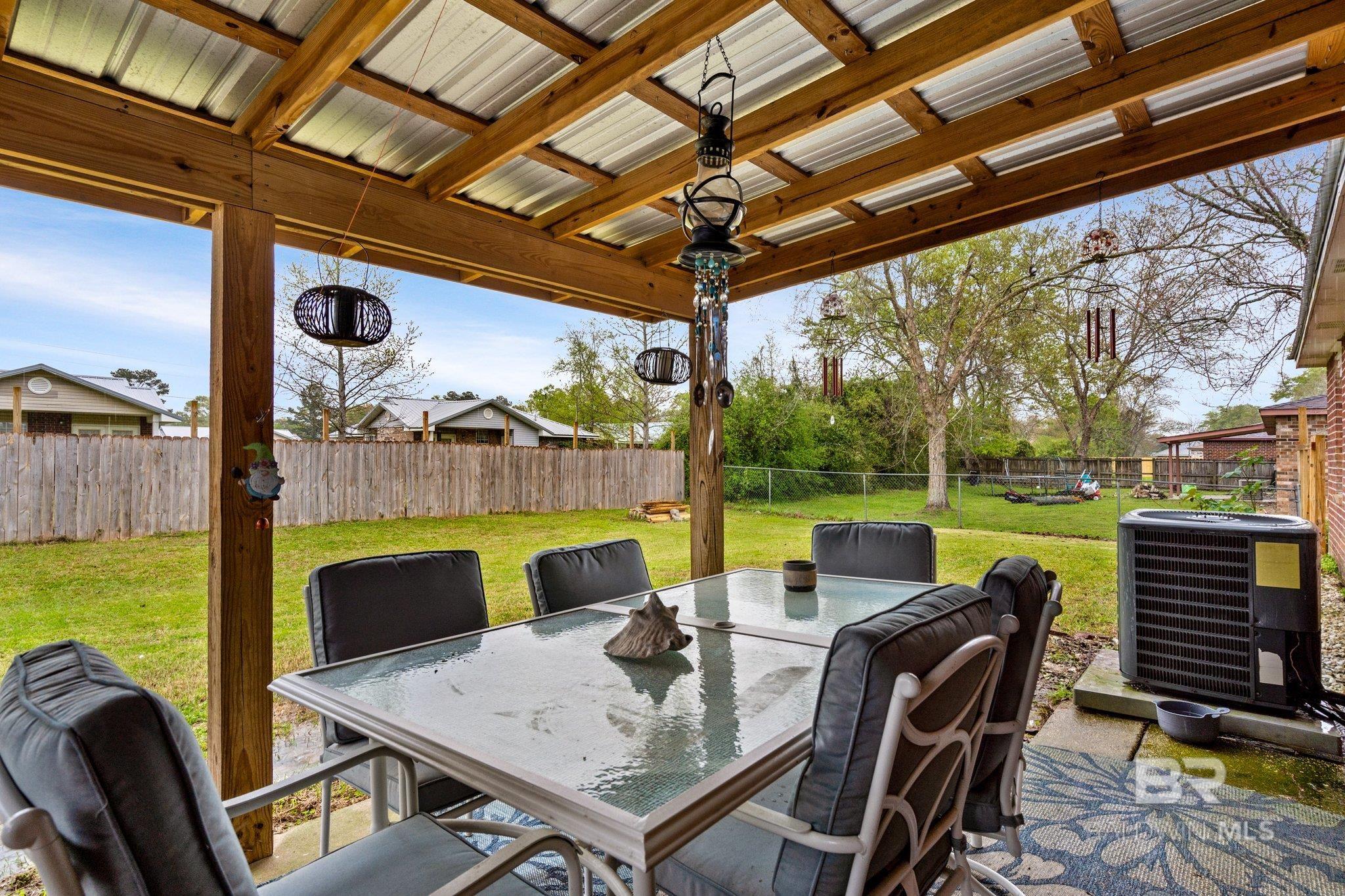 422 Cedar Court