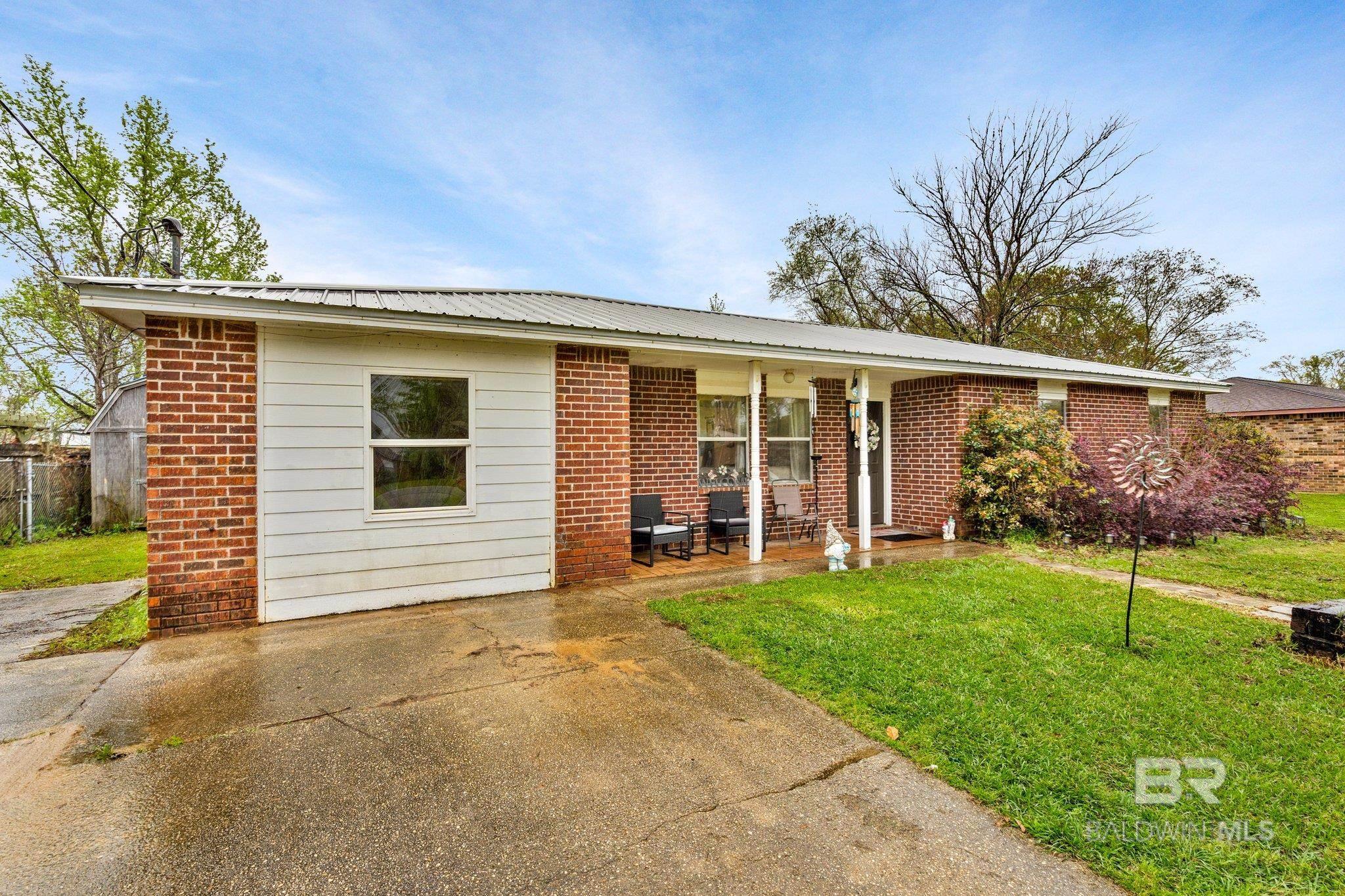 422 Cedar Court