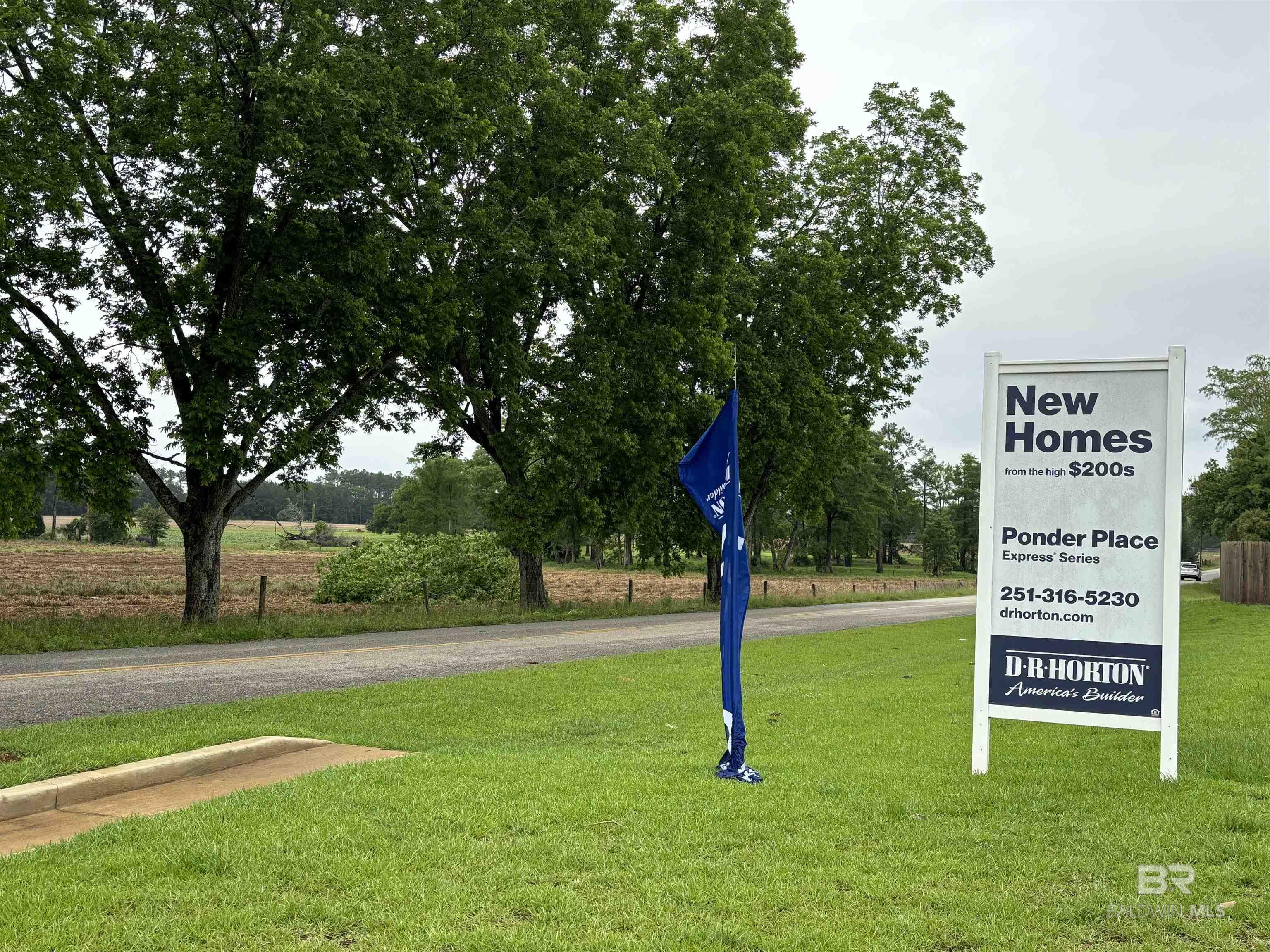 24613 Ponder Loop