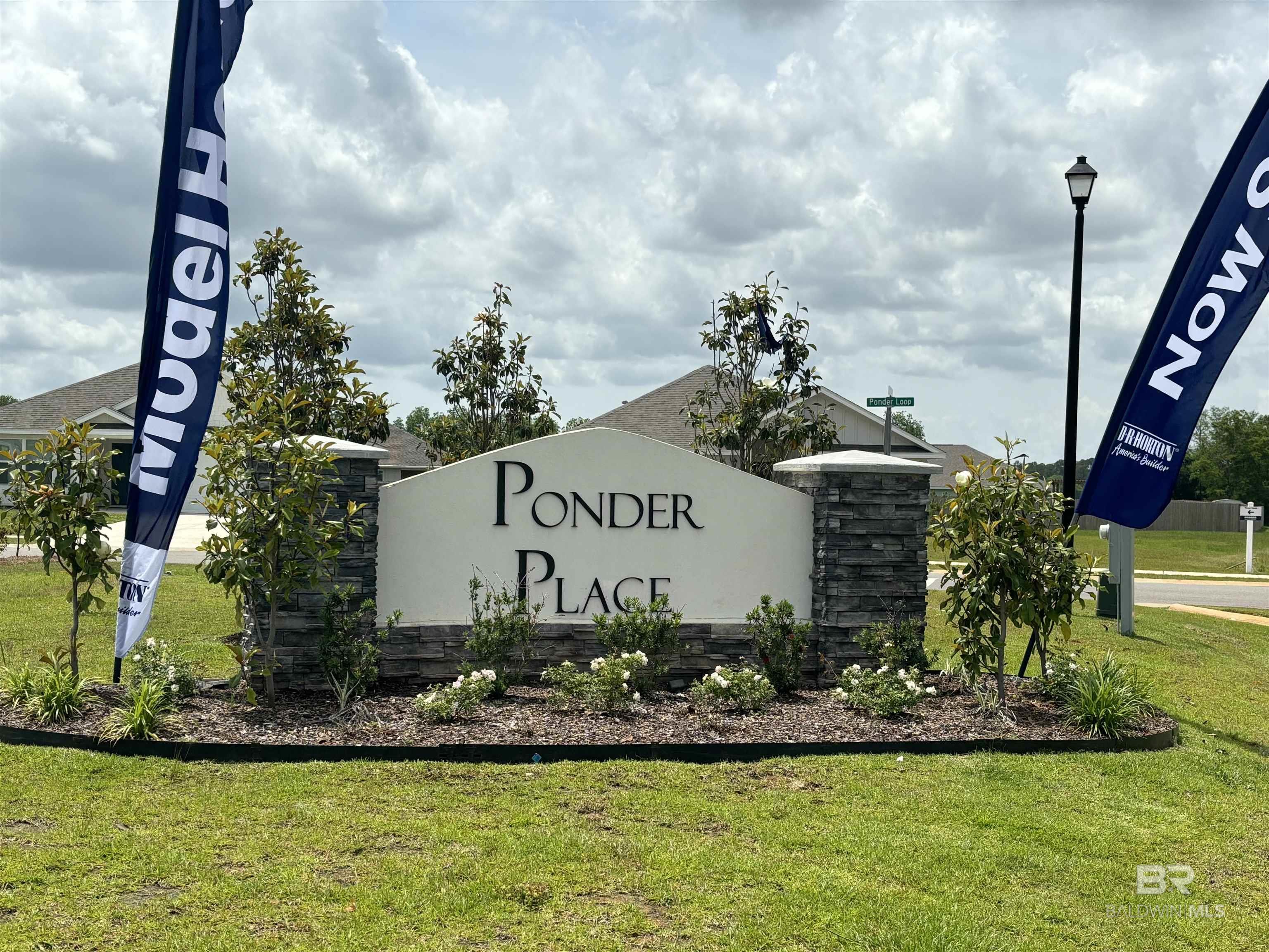 24613 Ponder Loop