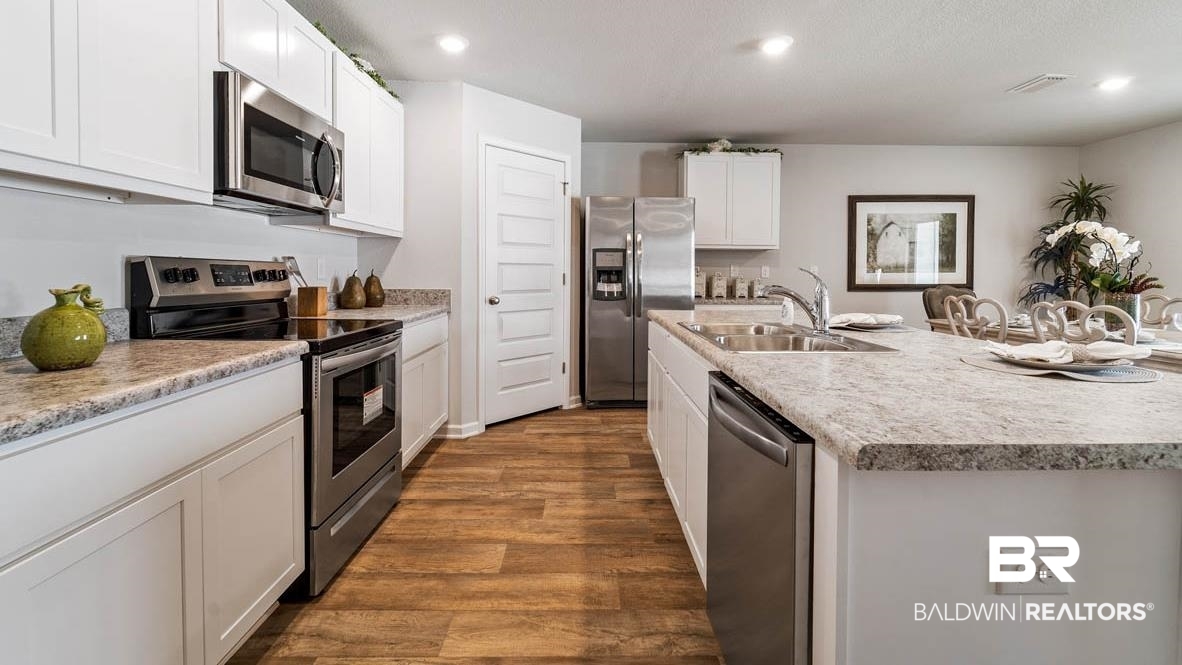 24613 Ponder Loop