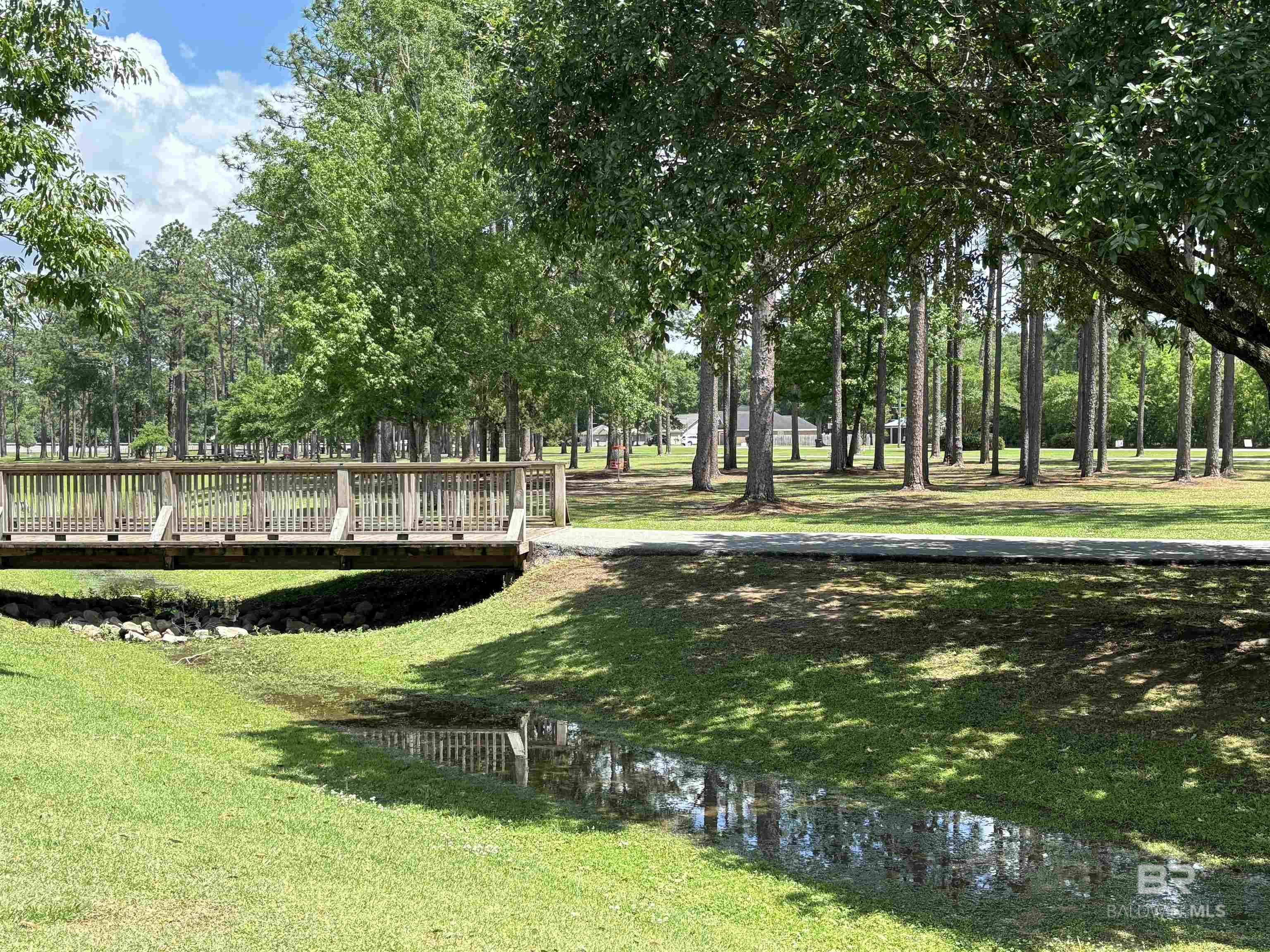 24613 Ponder Loop