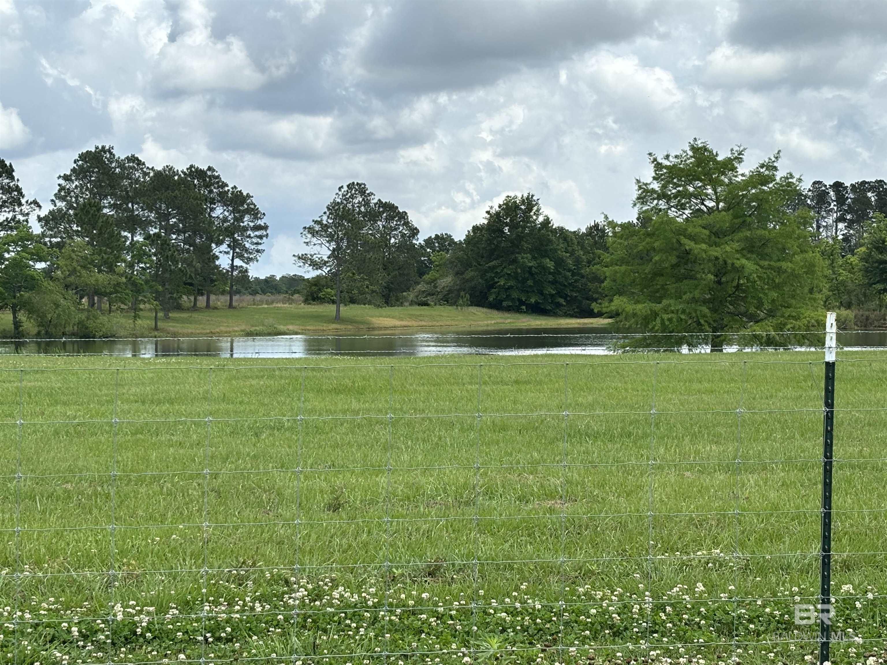 24613 Ponder Loop