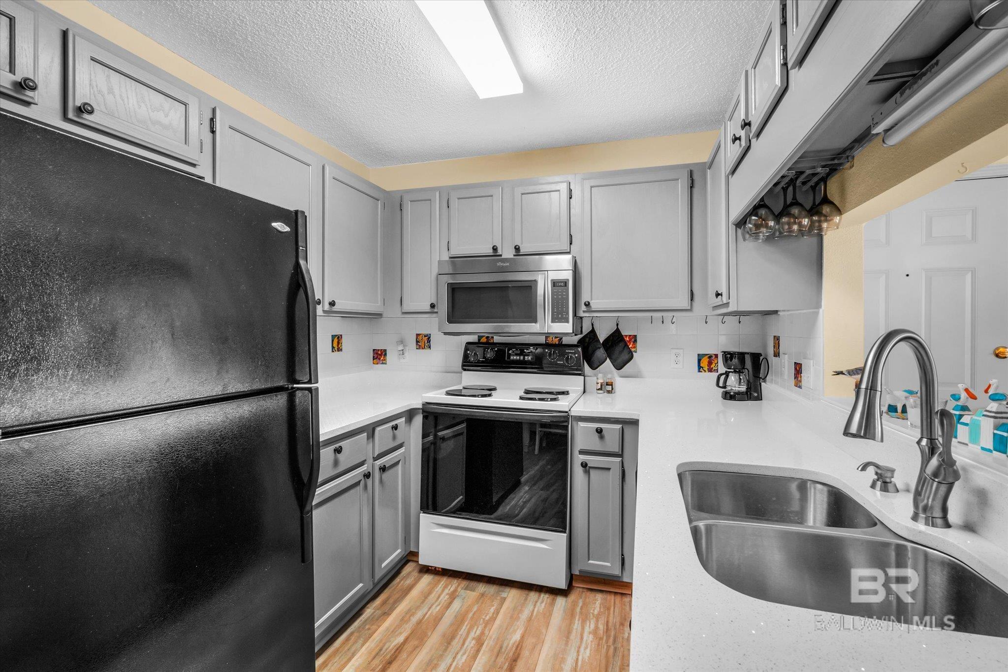 2200 W 2nd Street D-202