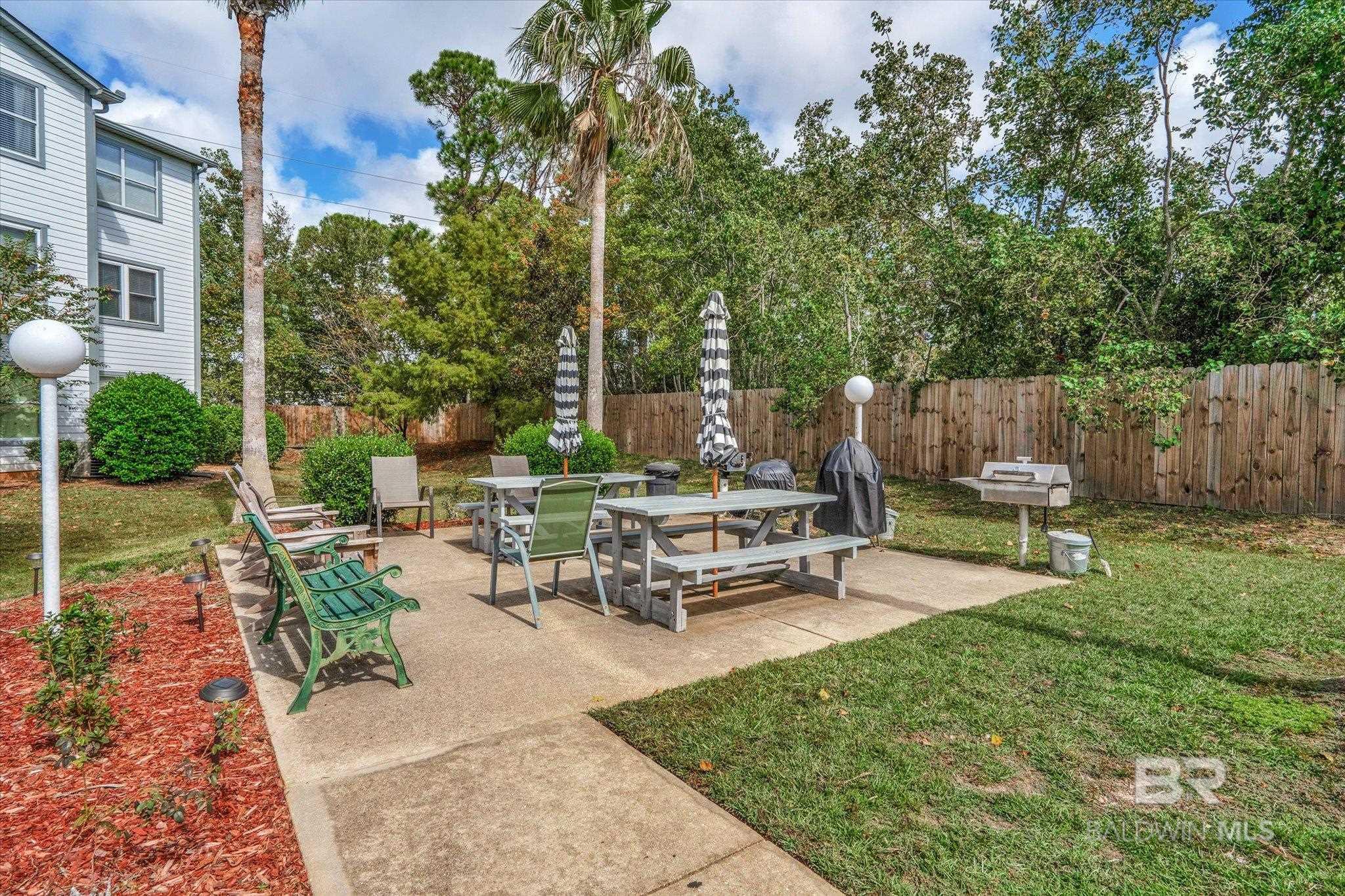 2200 W 2nd Street D-202