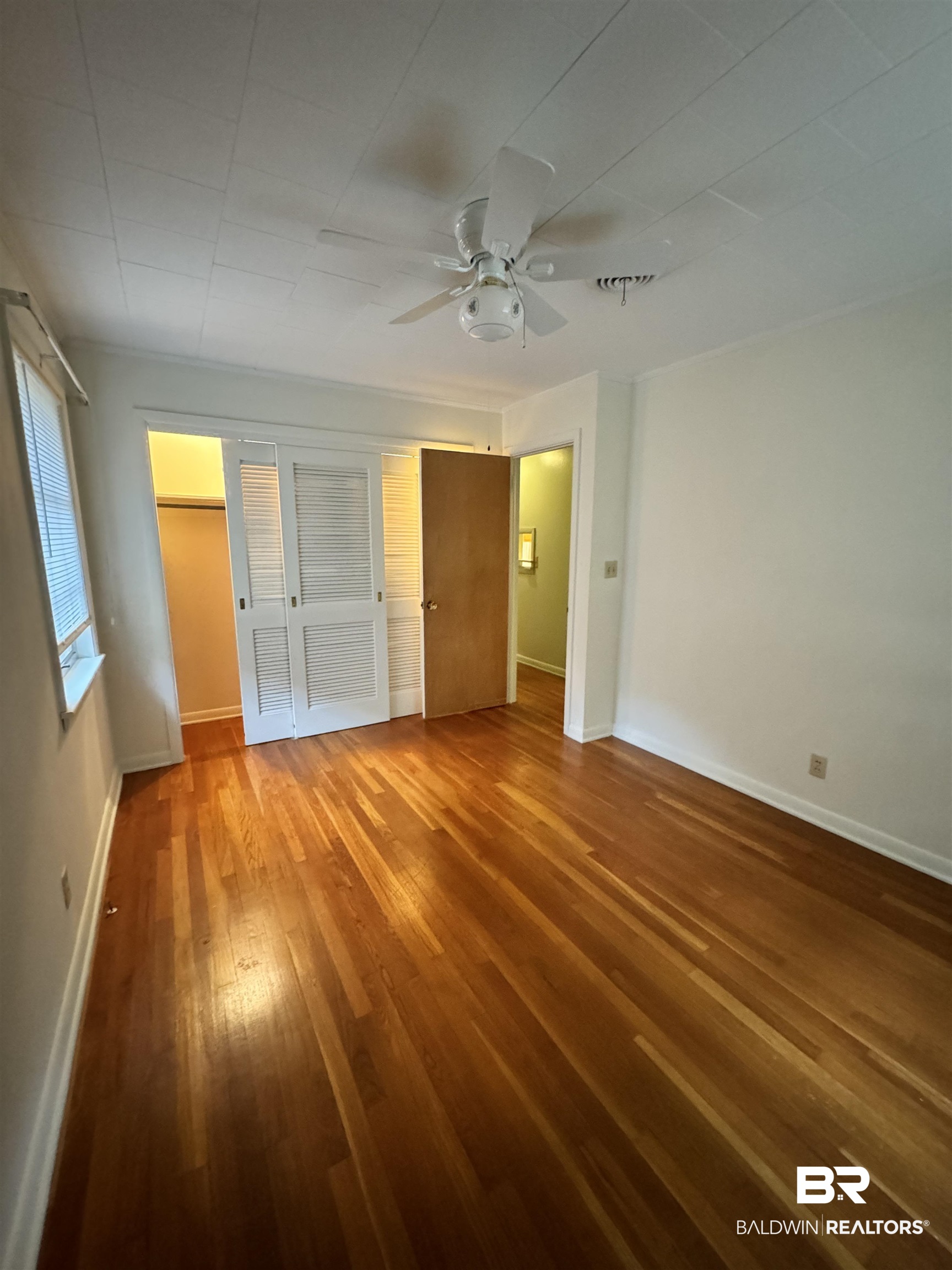 217 W Magnolia Avenue