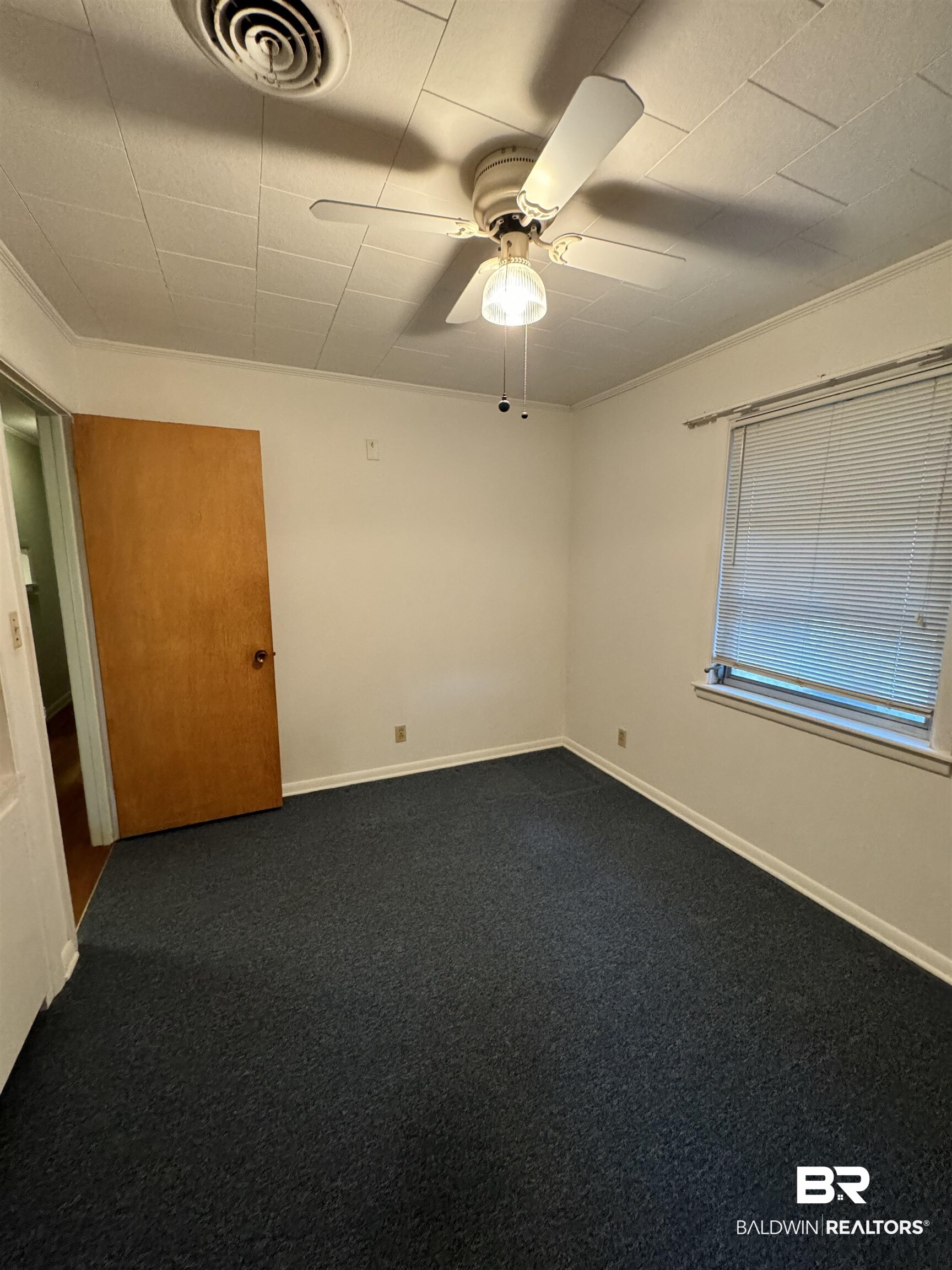 217 W Magnolia Avenue