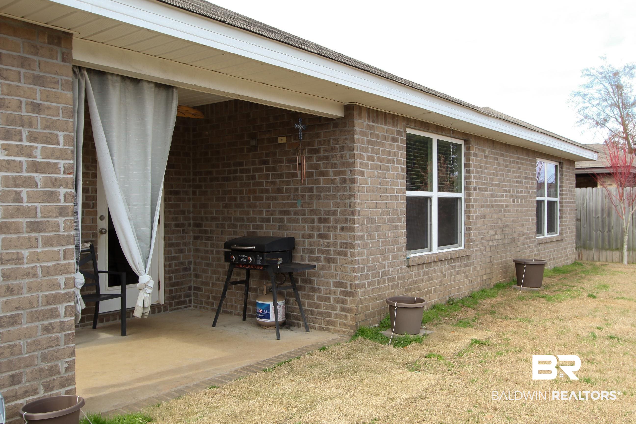 1525 Majesty Loop