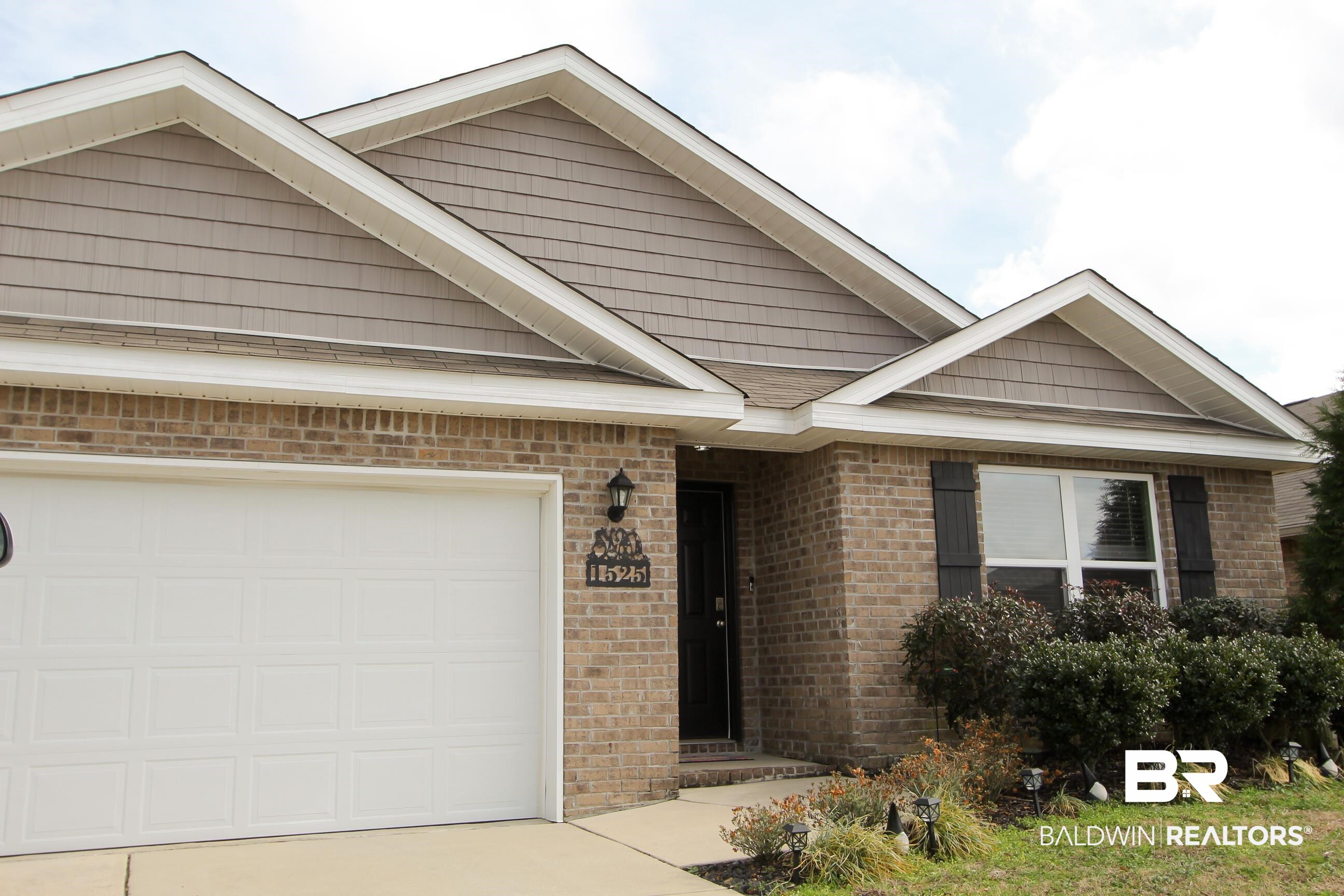 1525 Majesty Loop
