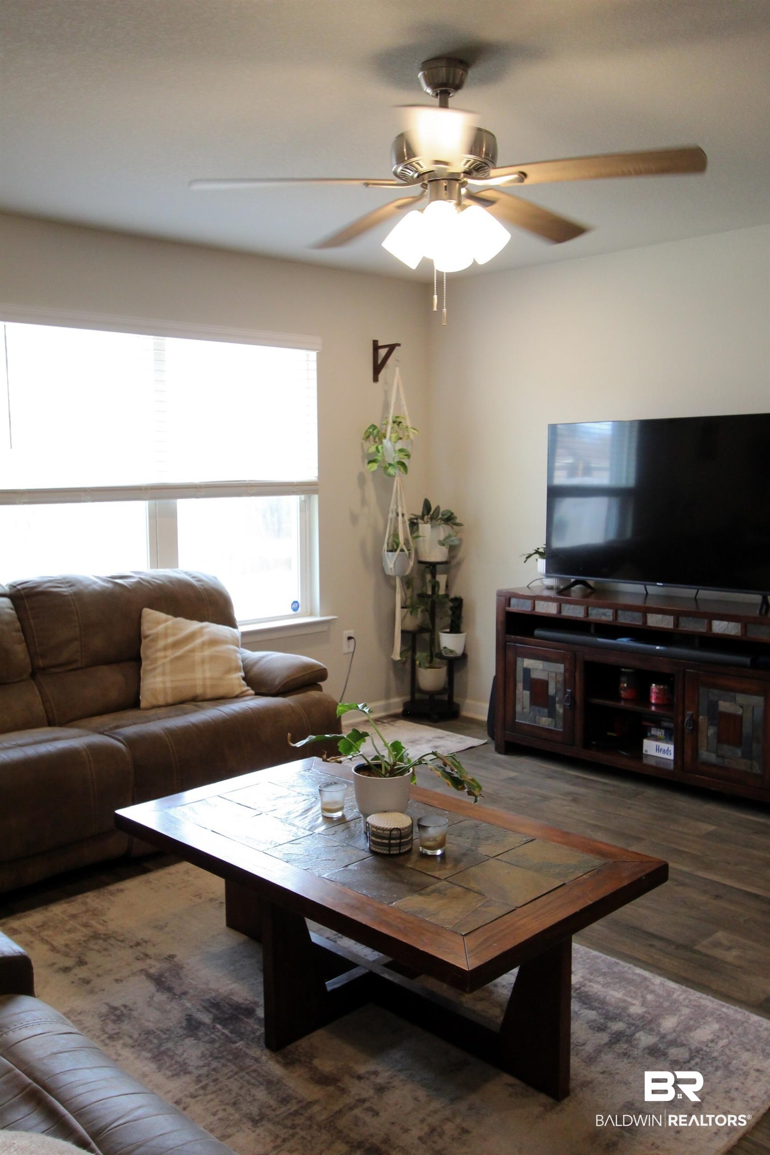 1525 Majesty Loop
