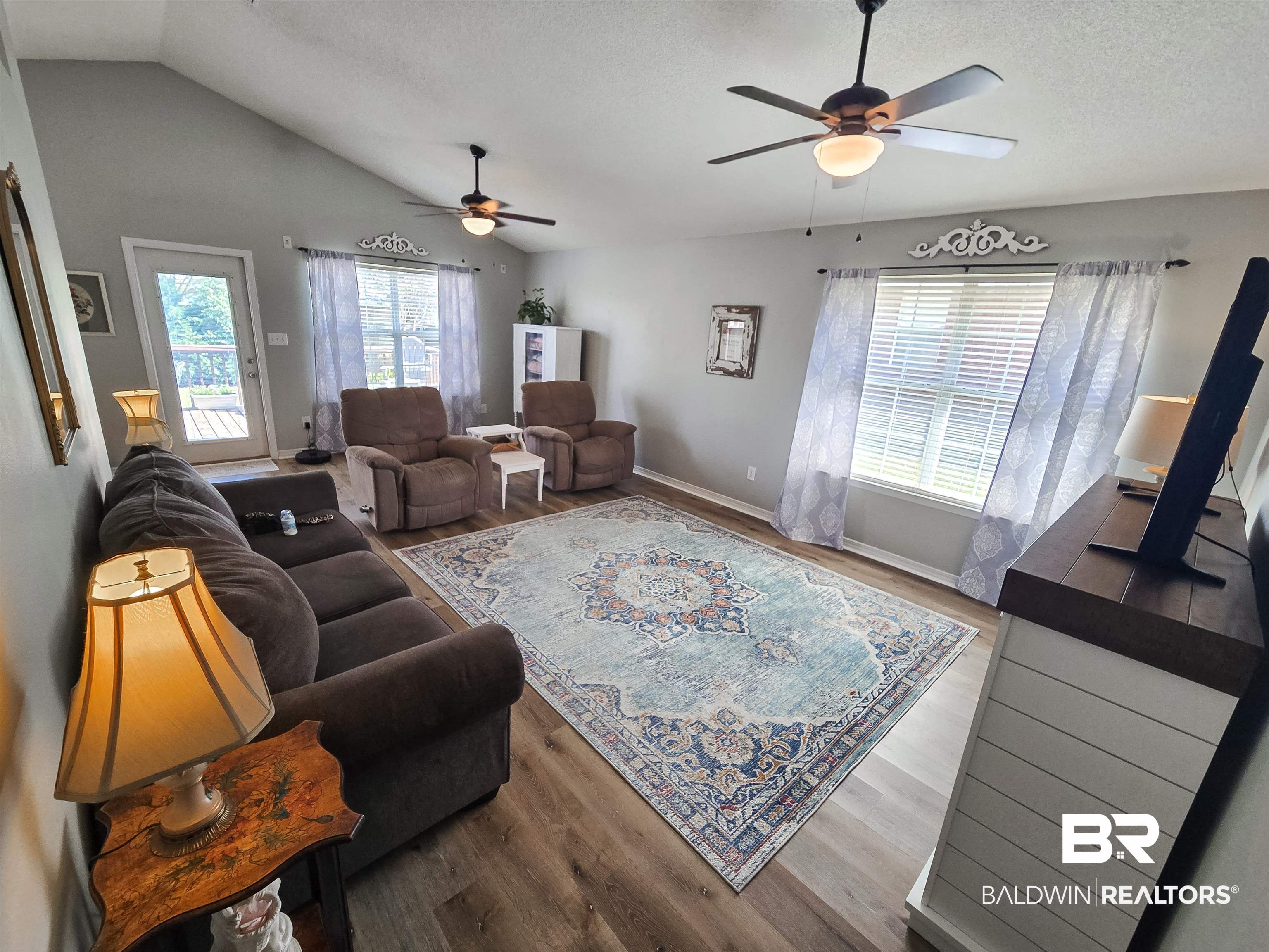 28366 Chateau Drive
