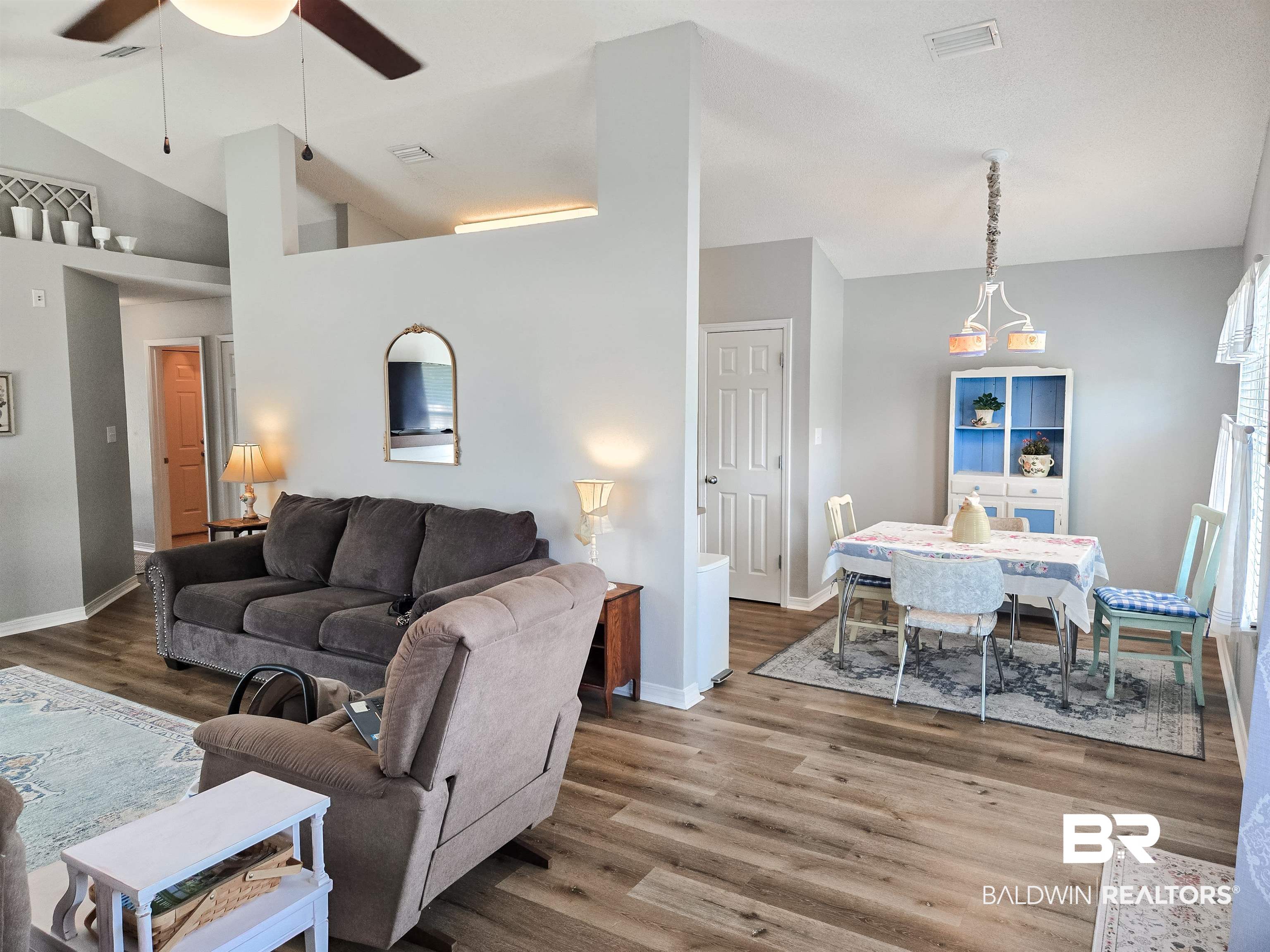 28366 Chateau Drive