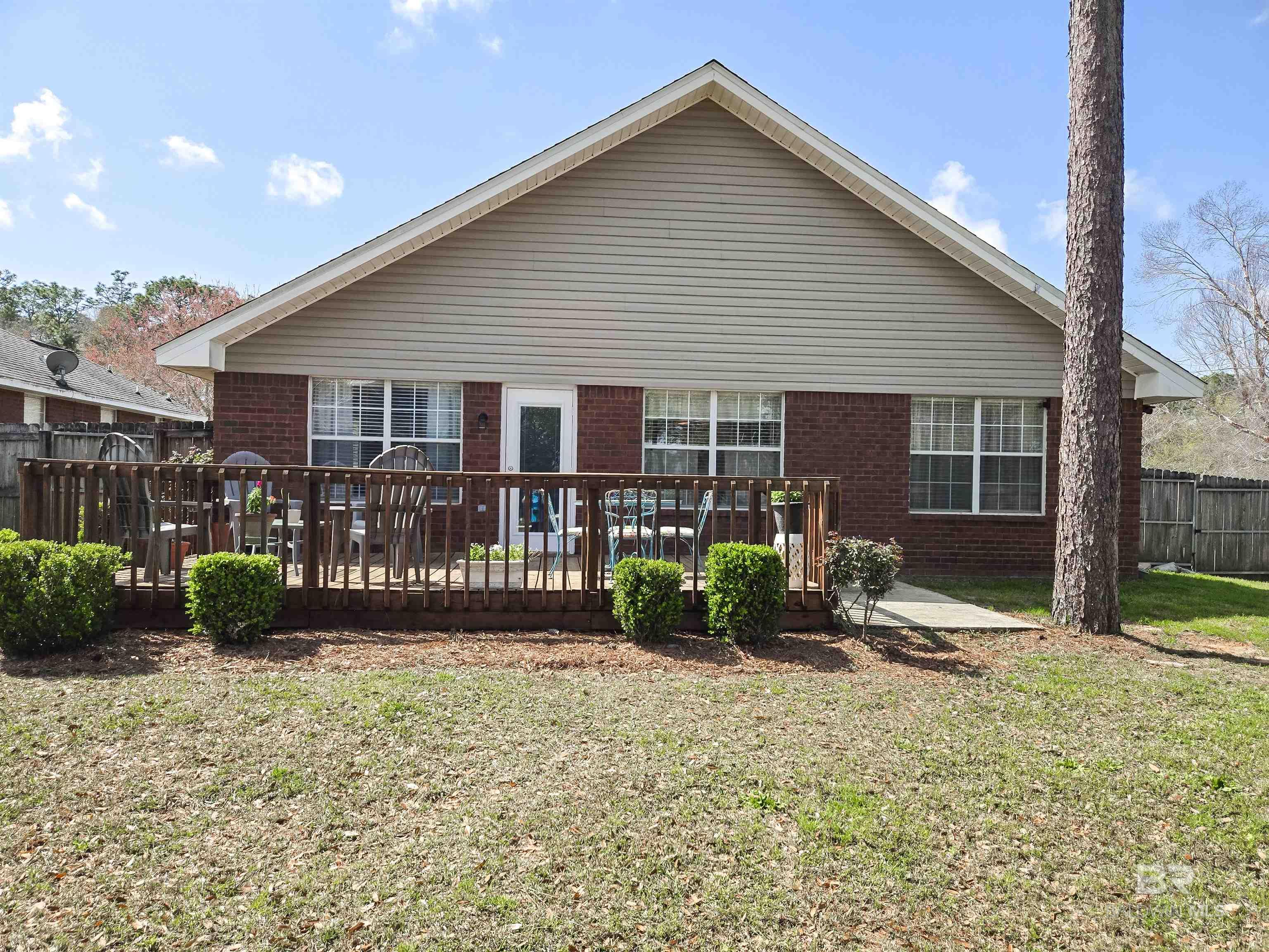 28366 Chateau Drive