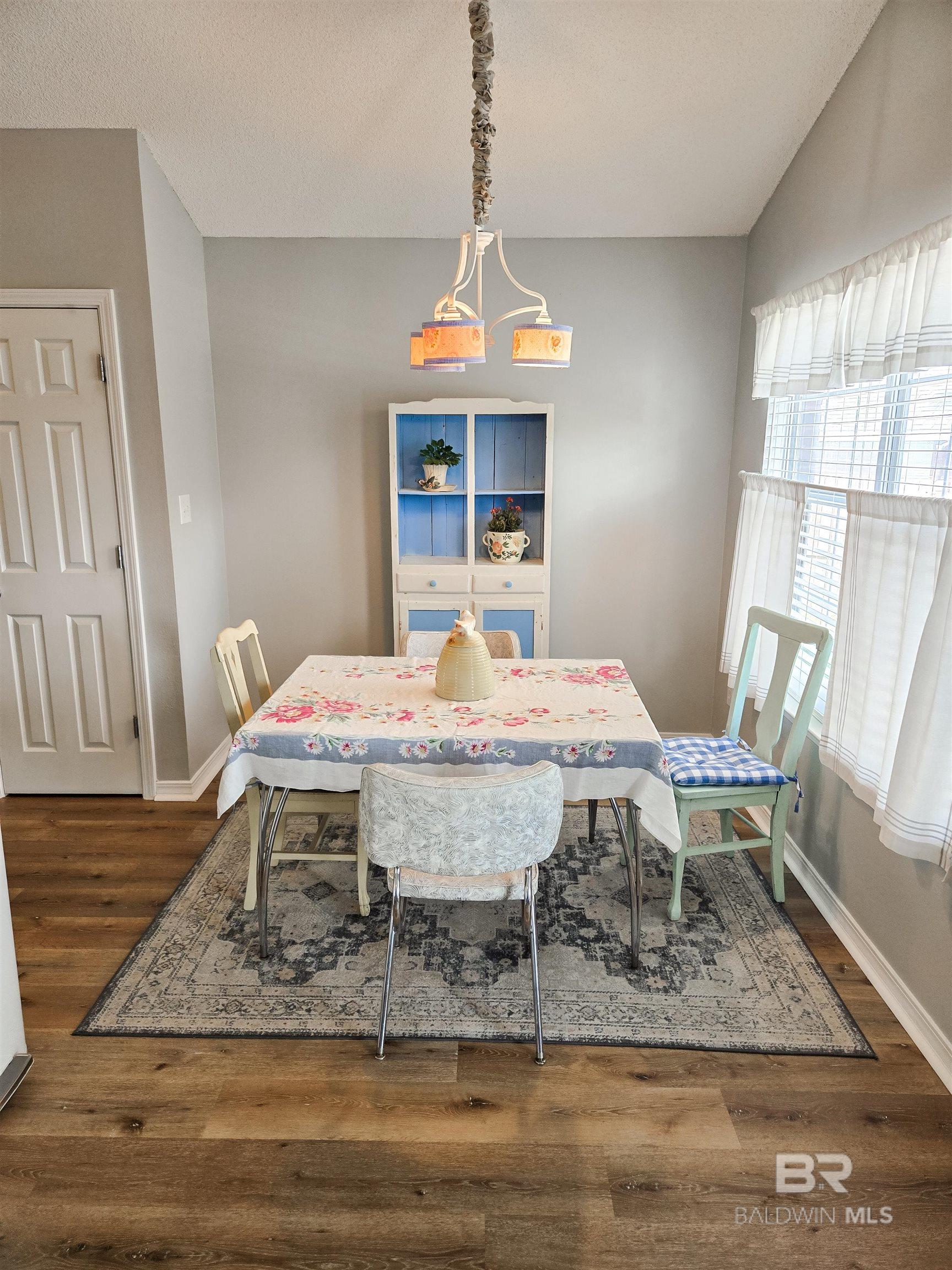 28366 Chateau Drive