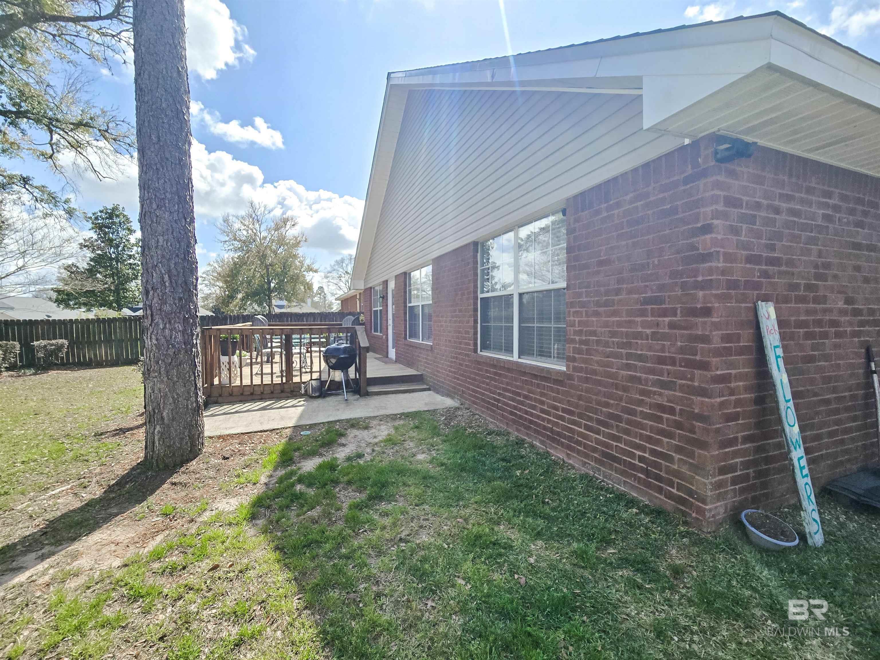 28366 Chateau Drive
