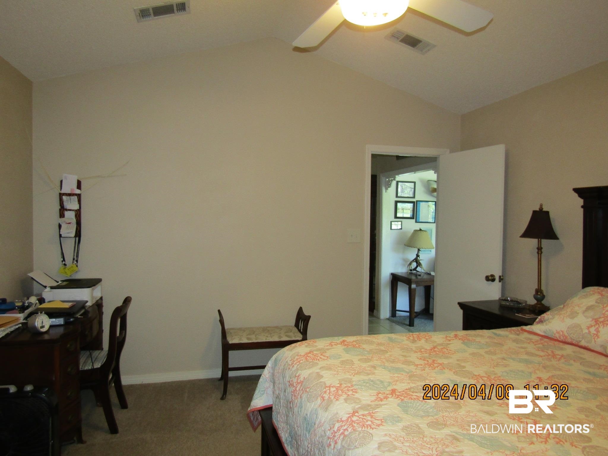 2871 Avenida Alberto