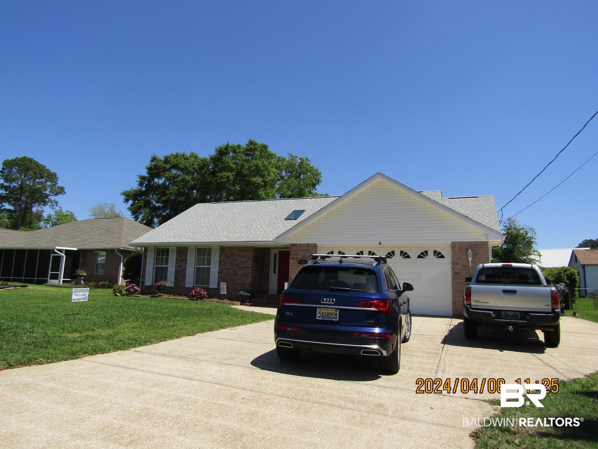 2871 Avenida Alberto