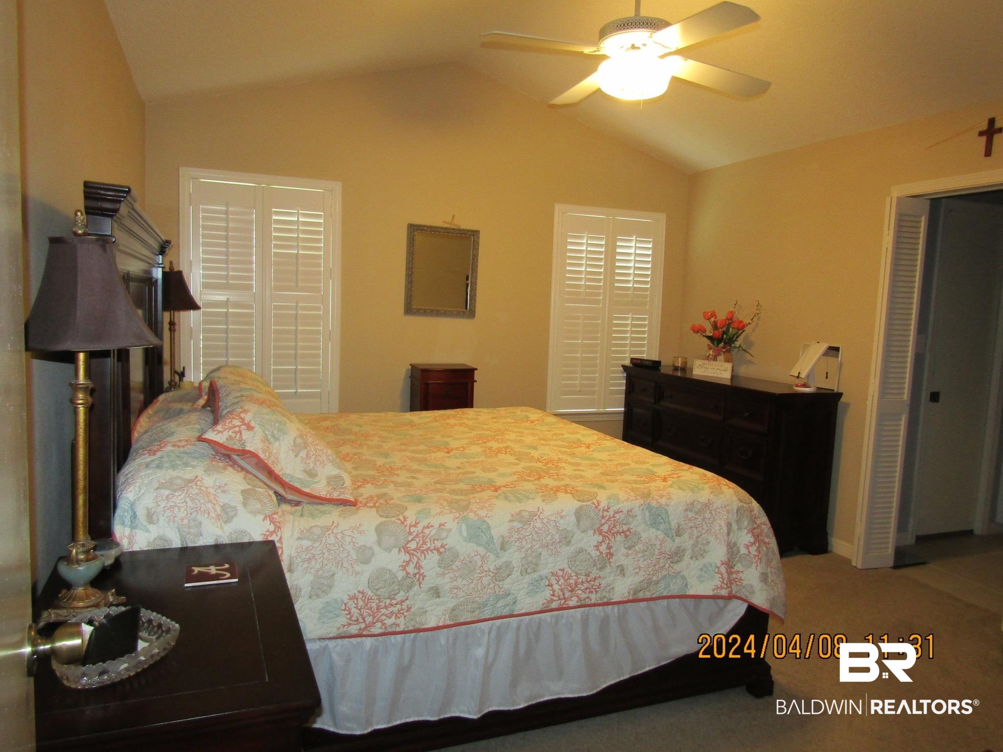 2871 Avenida Alberto