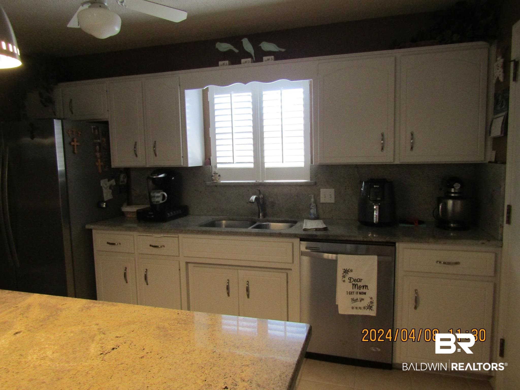 2871 Avenida Alberto