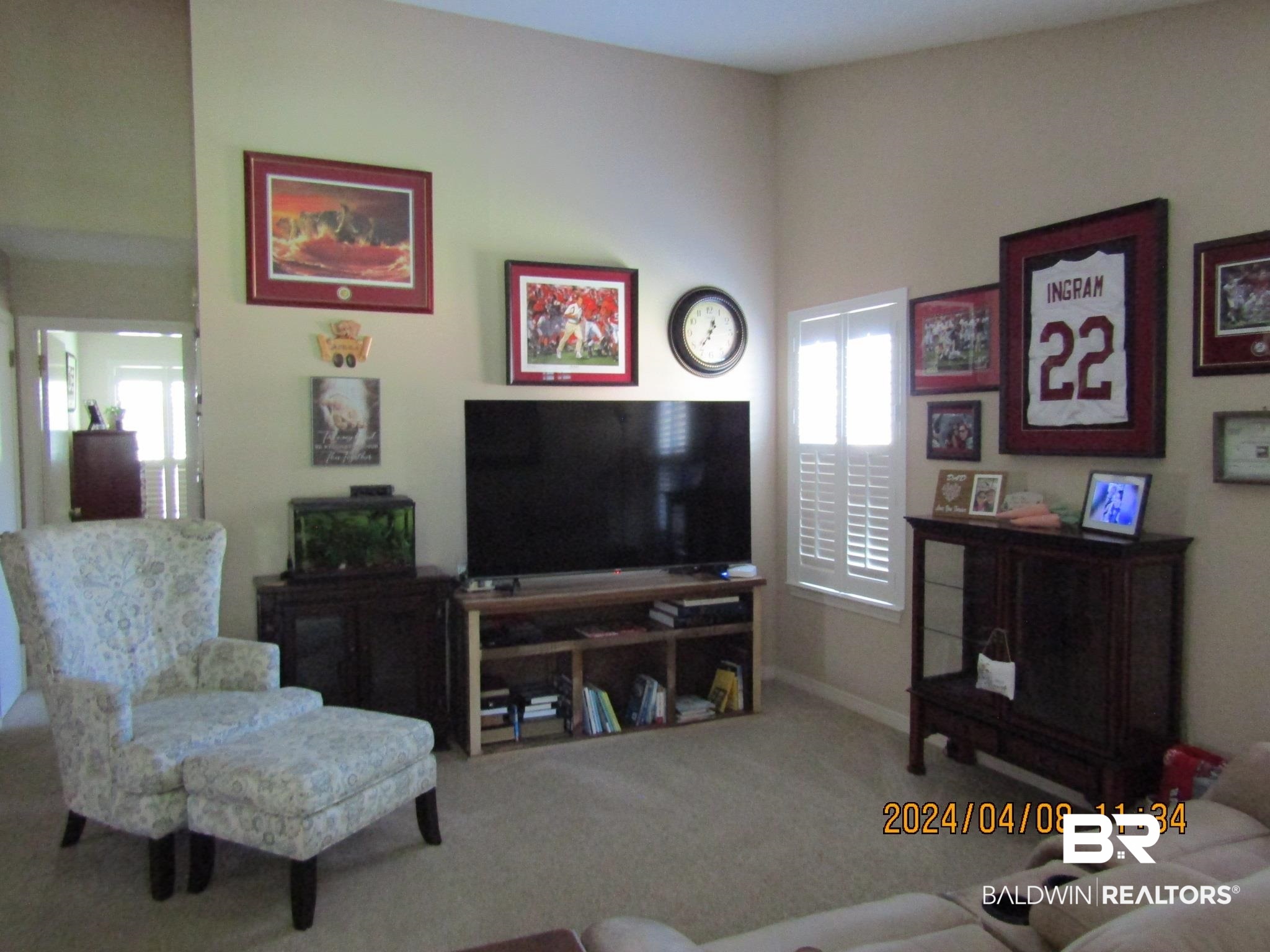 2871 Avenida Alberto