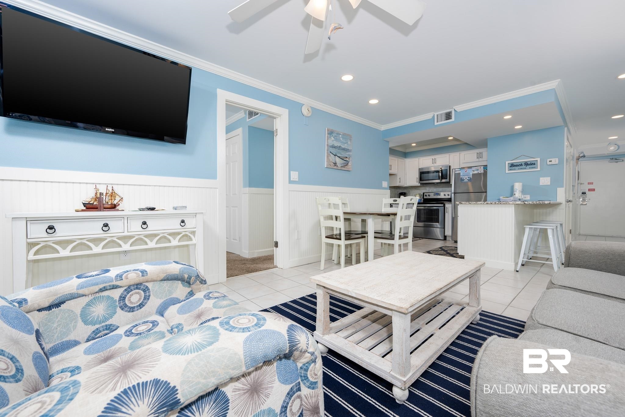 333 W Beach Boulevard 810