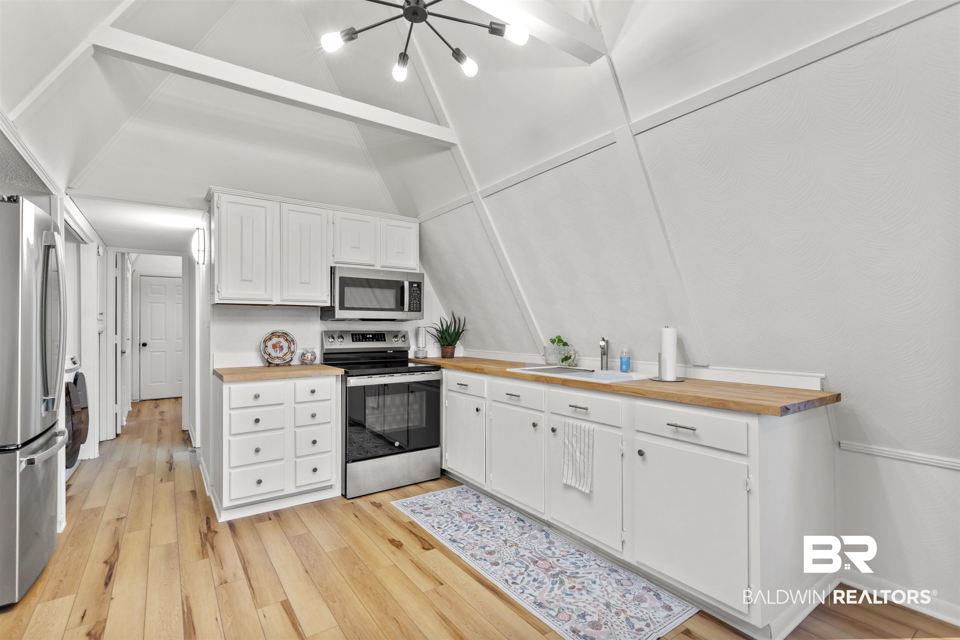 16390 Juniper Lane