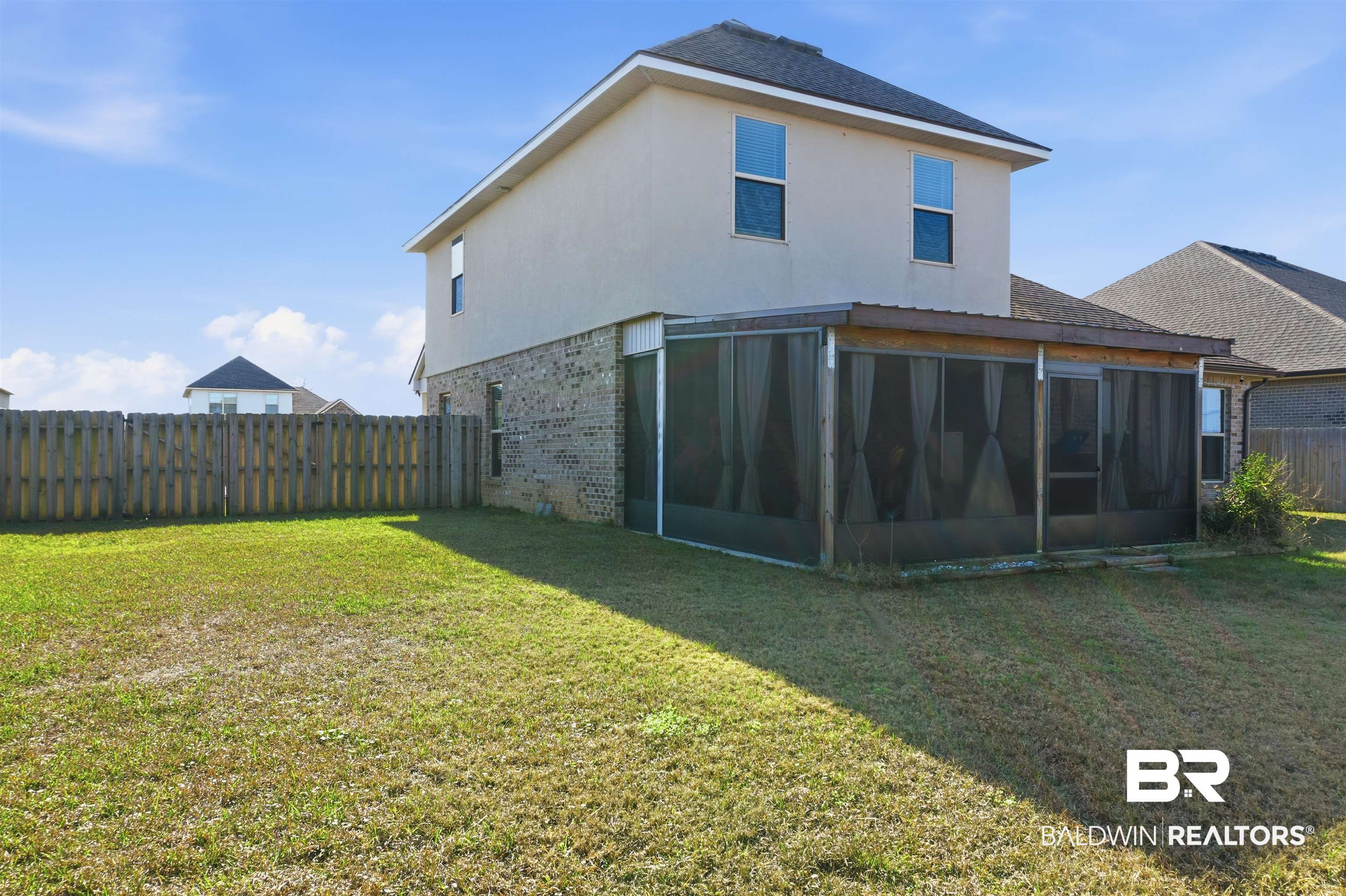 995 Dalton Circle