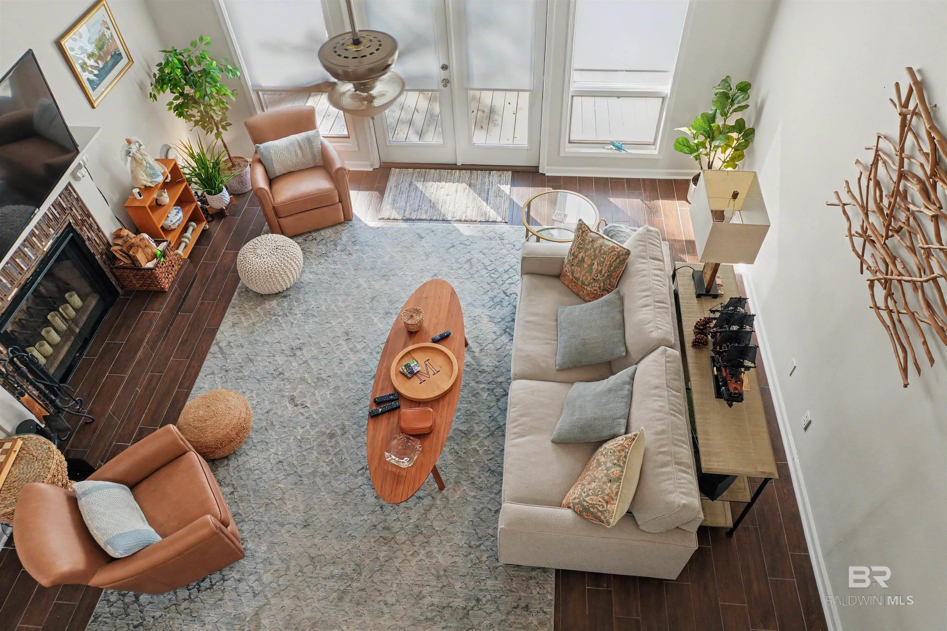 1701 Regency Road 116