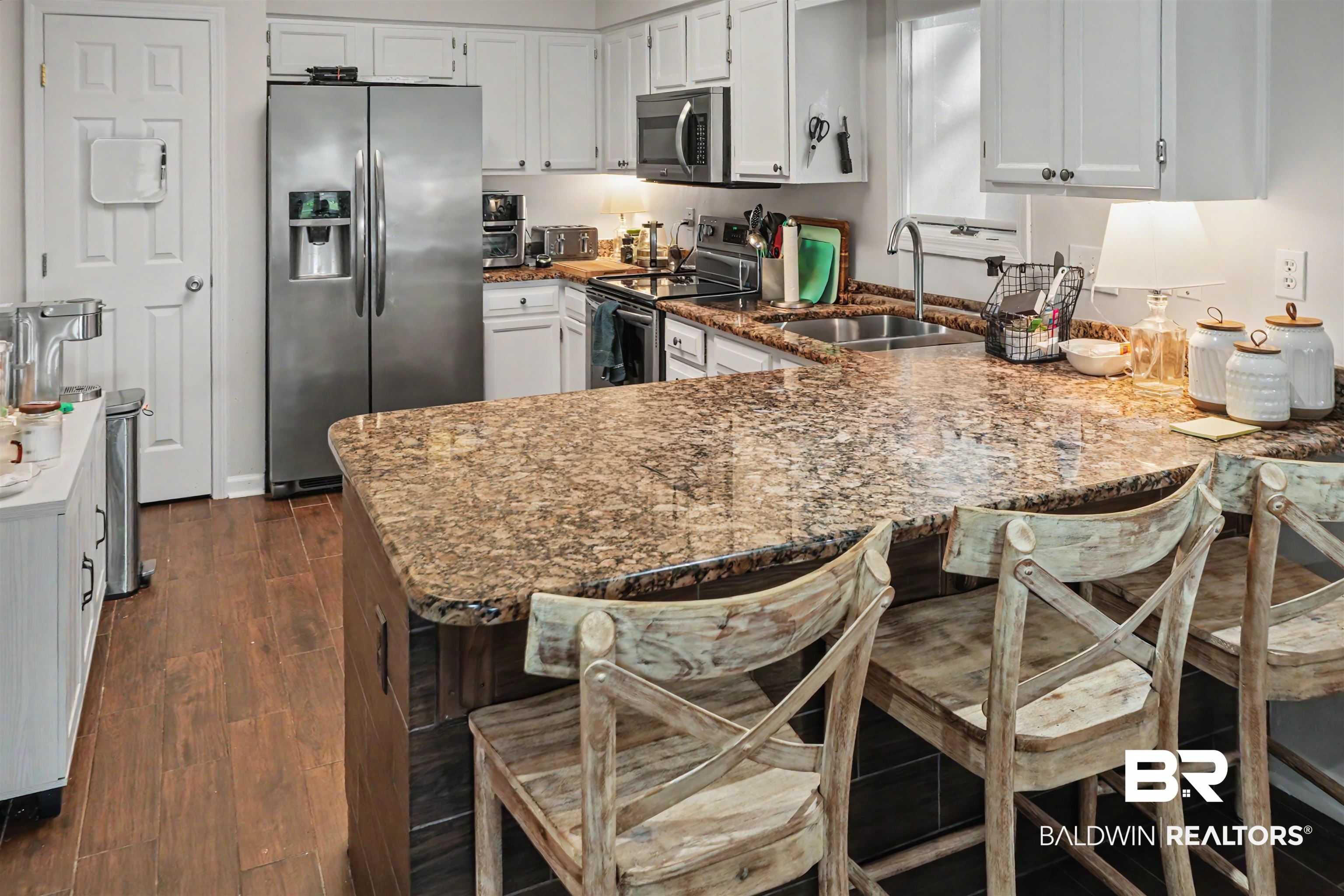 1701 Regency Road 116