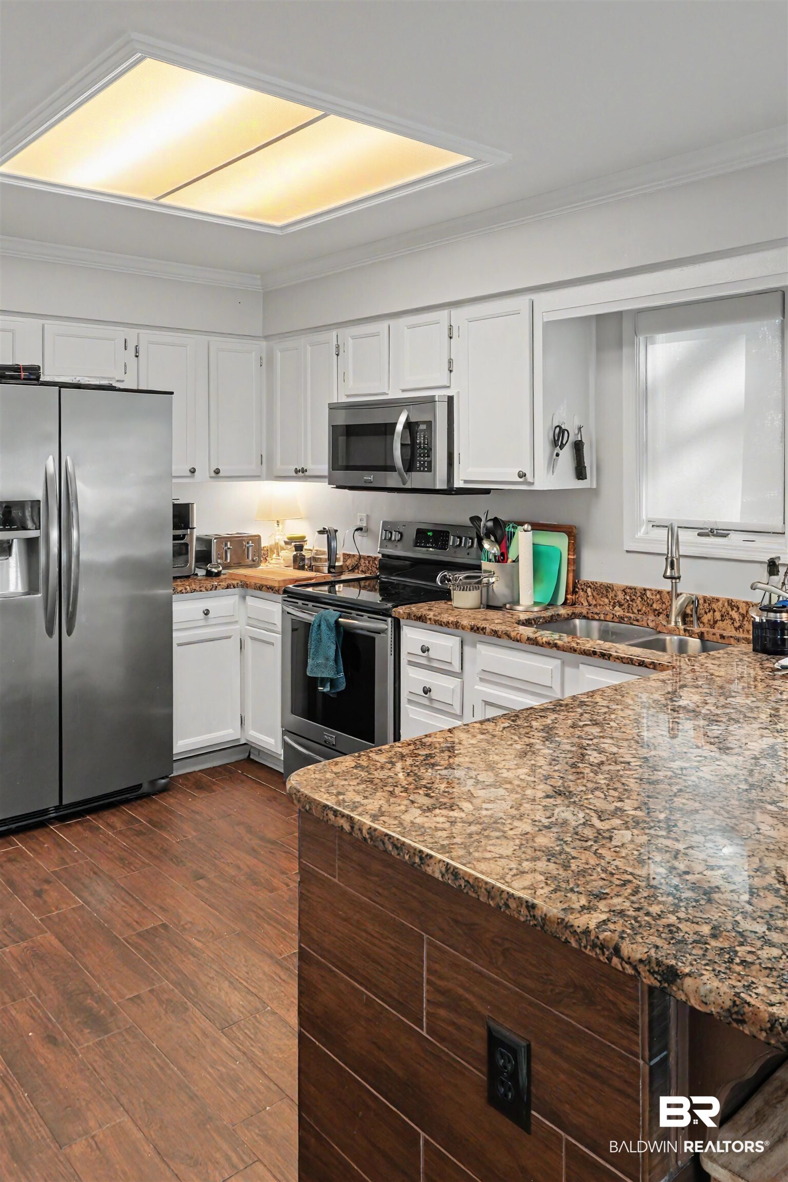 1701 Regency Road 116