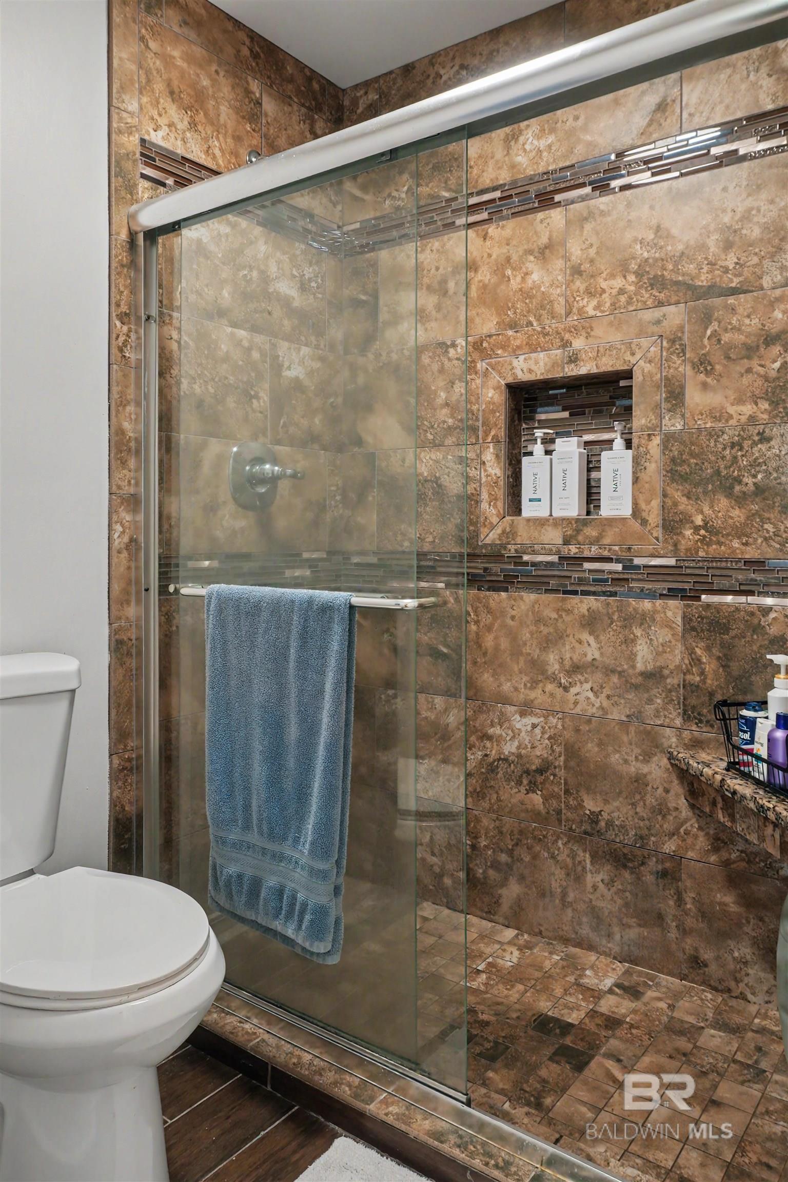 1701 Regency Road 116