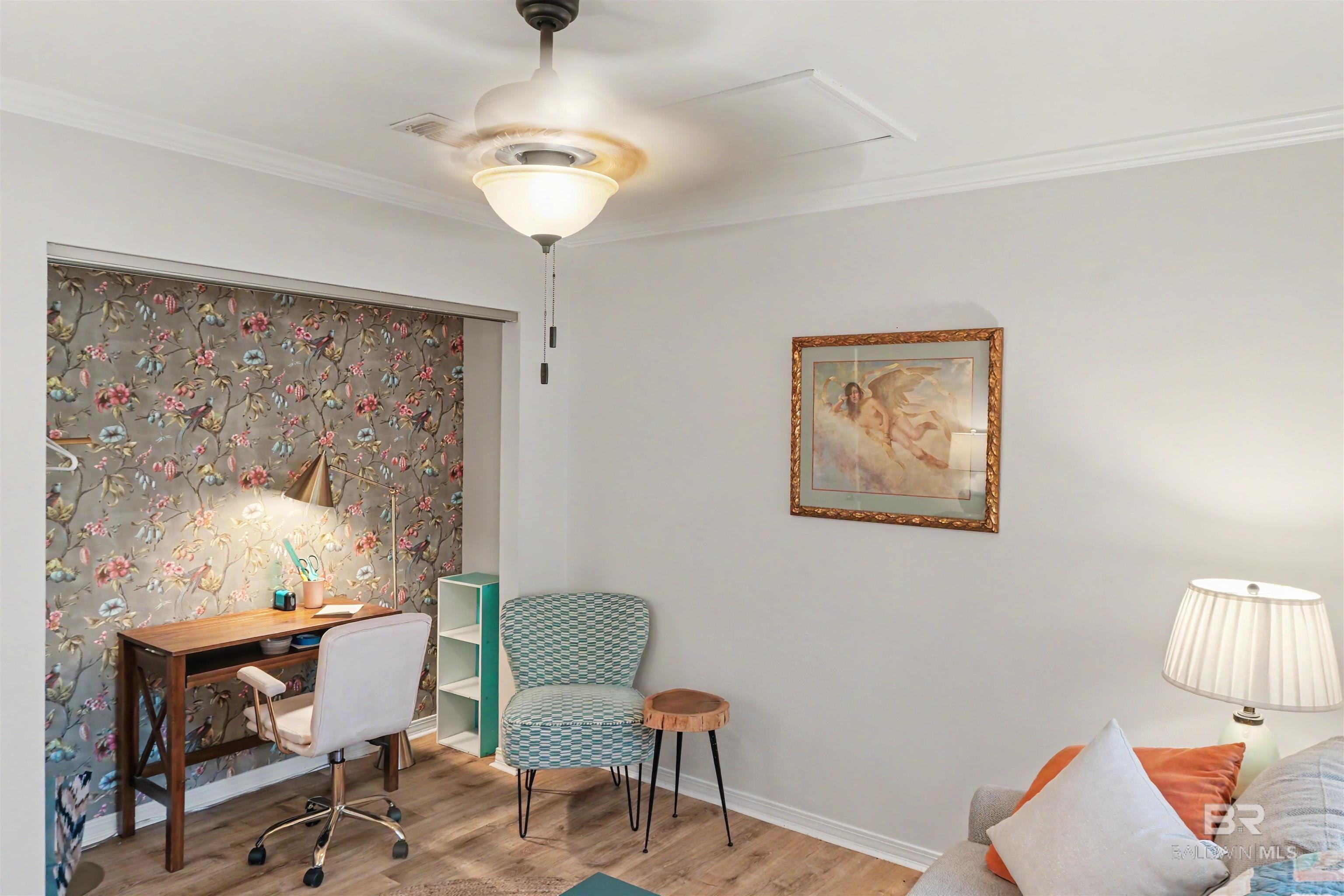 1701 Regency Road 116