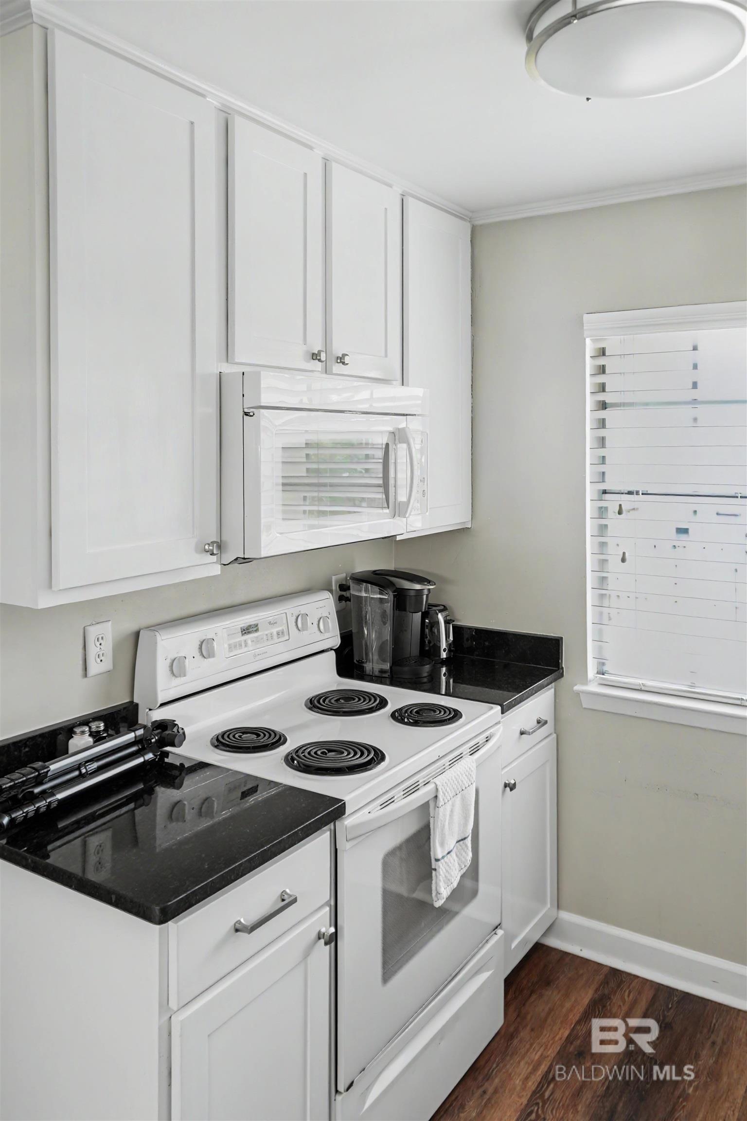 125 East 22nd Avenue 12