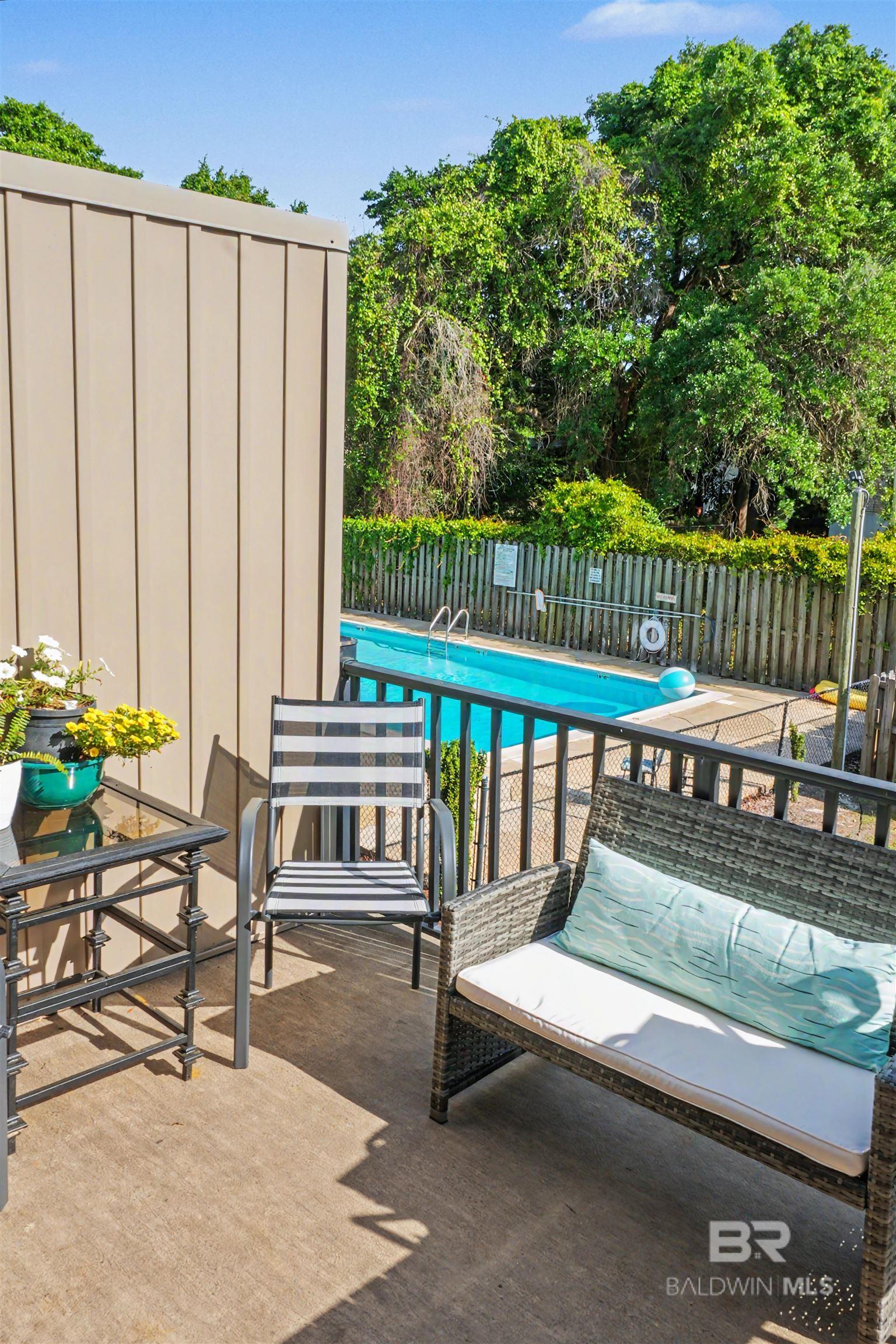 125 East 22nd Avenue 12