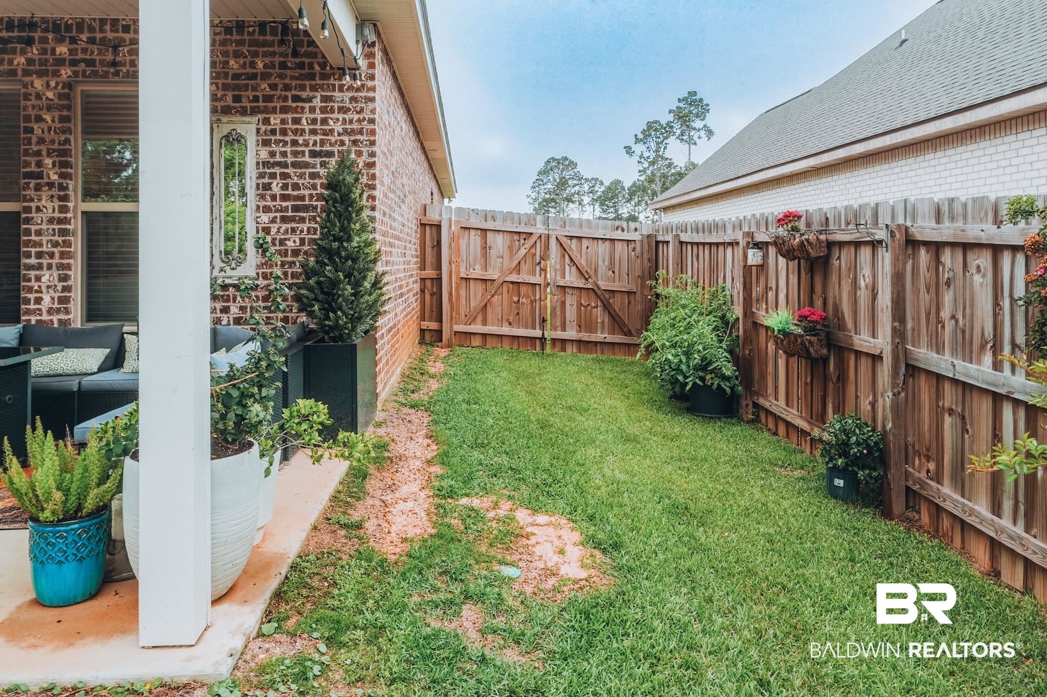 6830 Summerset Drive