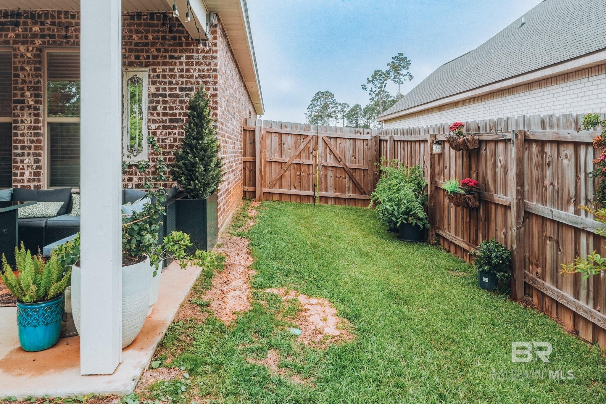 6830 Summerset Drive