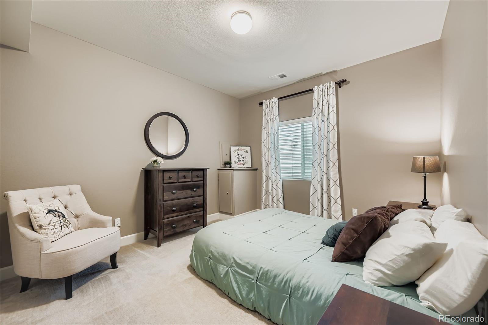 6320 Walnut Grove Way