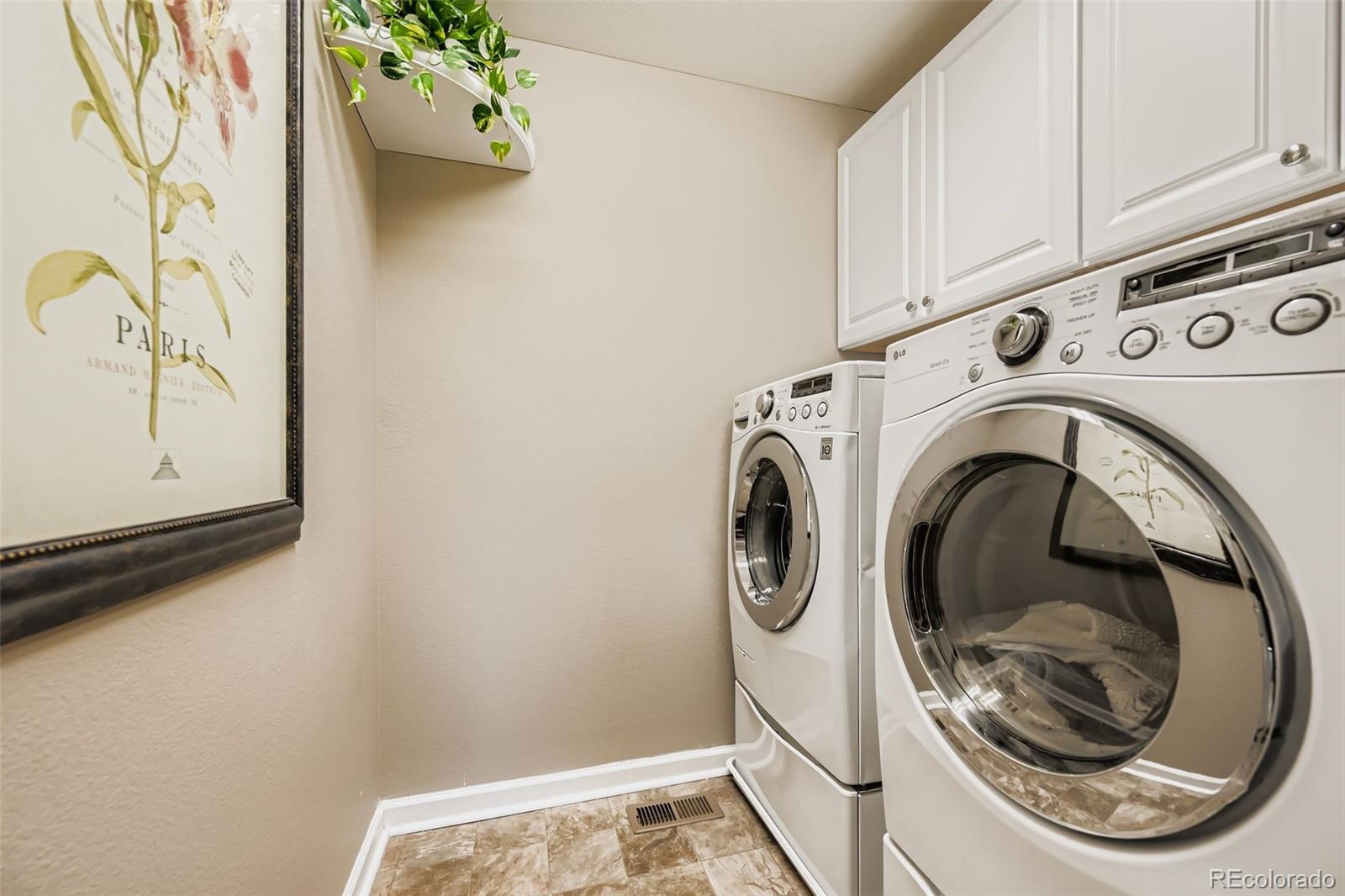 6320 Walnut Grove Way