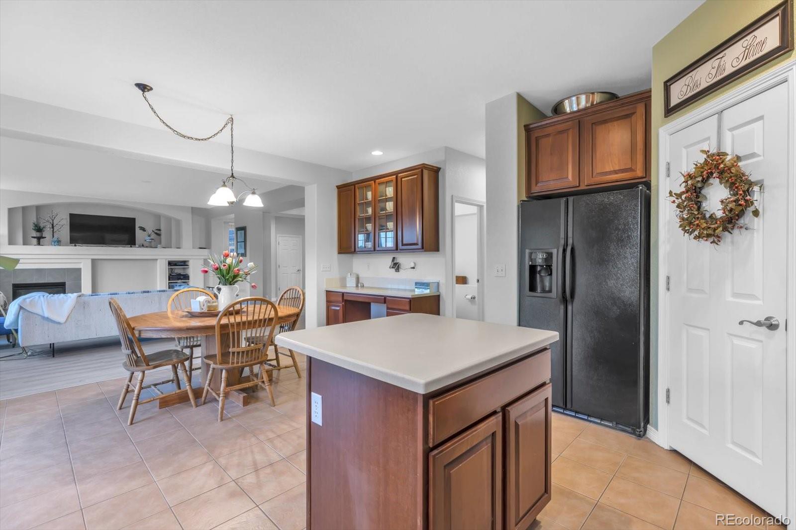 4786 Rabbit Mountain Road