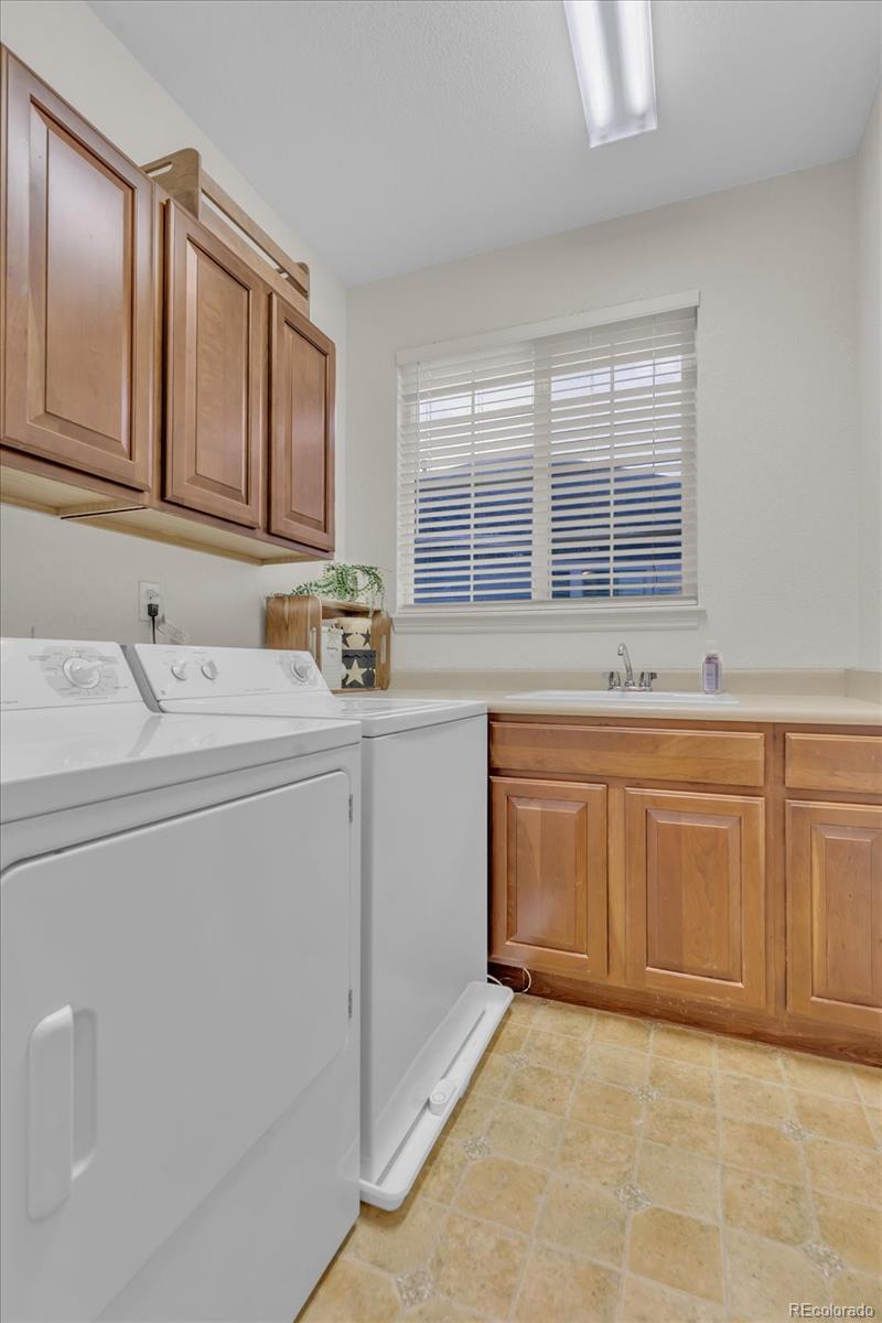 4786 Rabbit Mountain Road