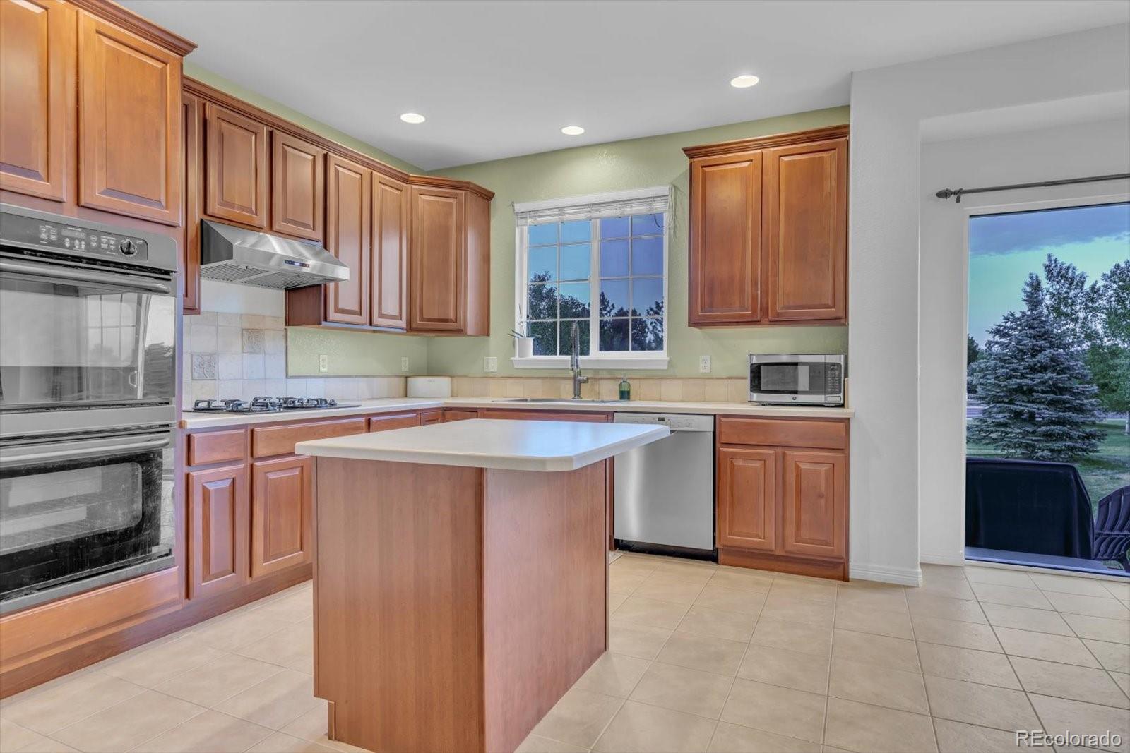 4786 Rabbit Mountain Road