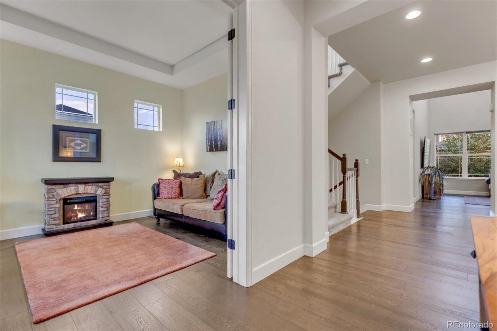 1106 Redbud Circle