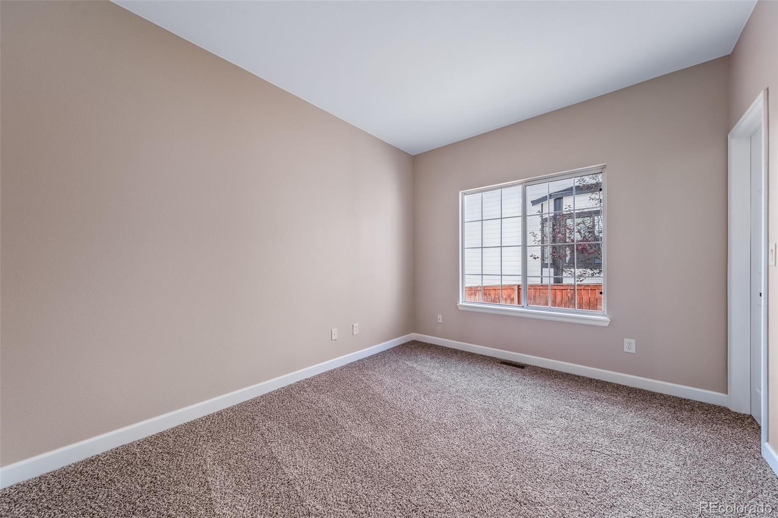 9744 Townsville Circle